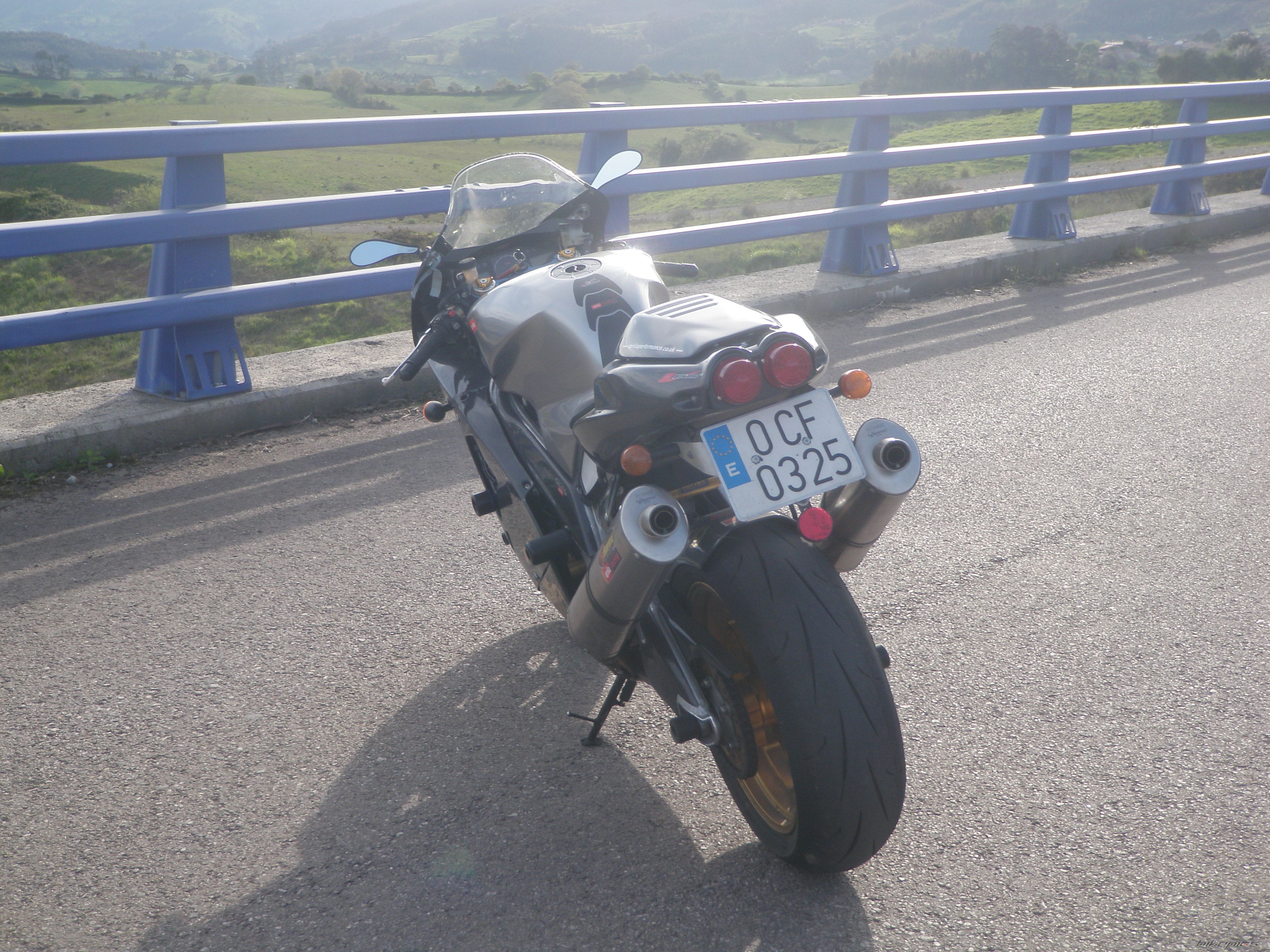 Photo 2393349