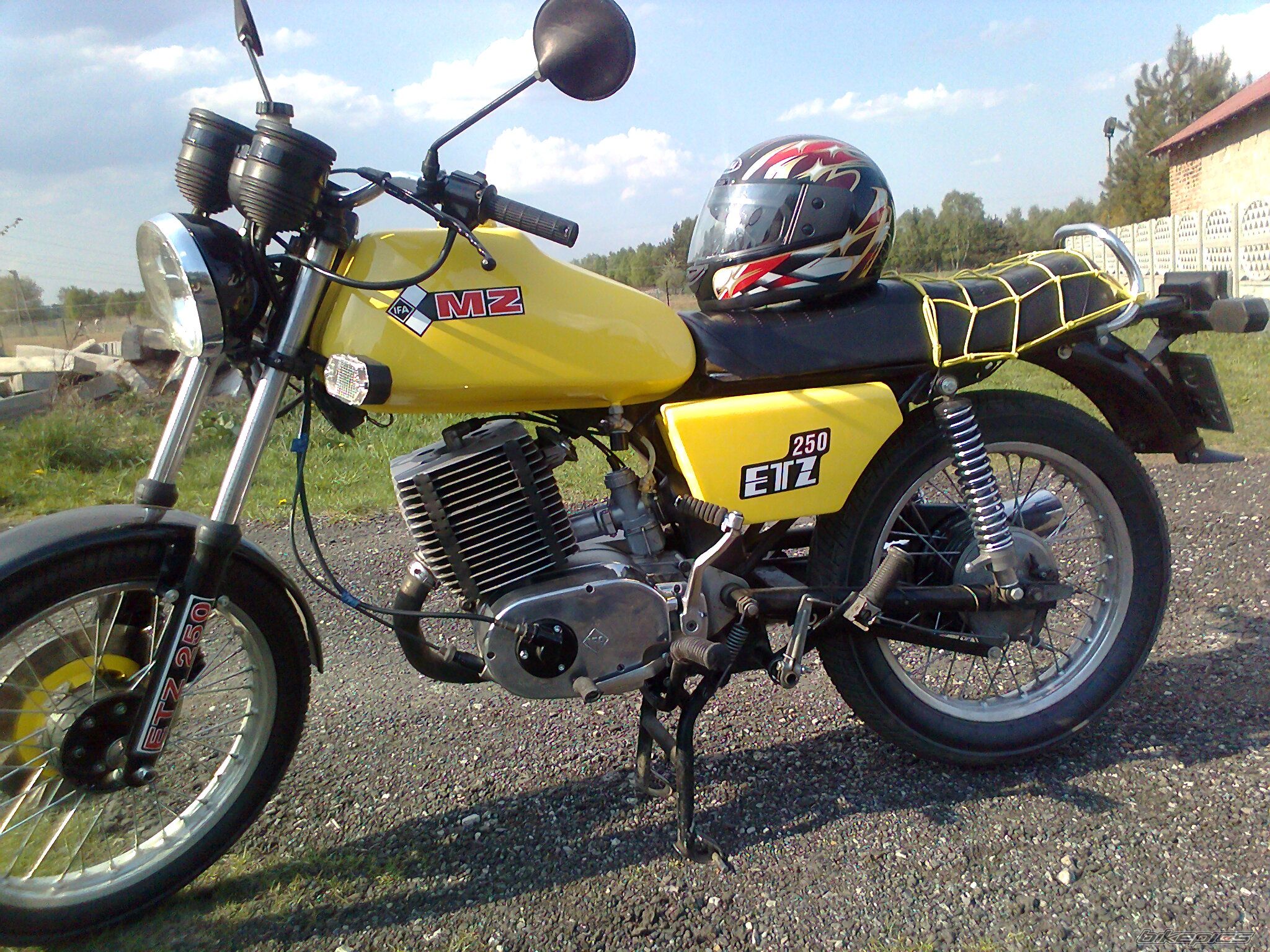 Photo 2393379