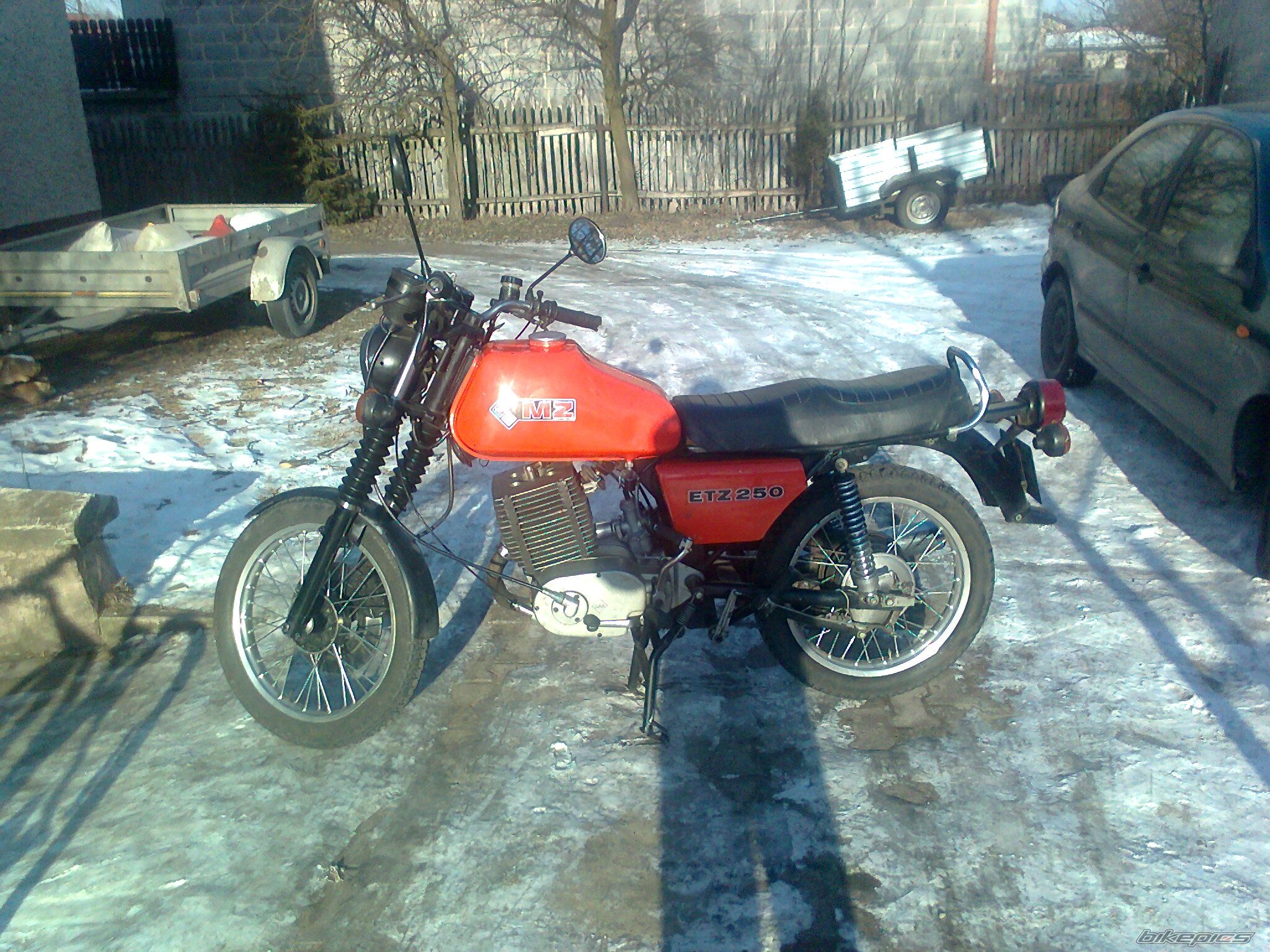 Photo 2393411