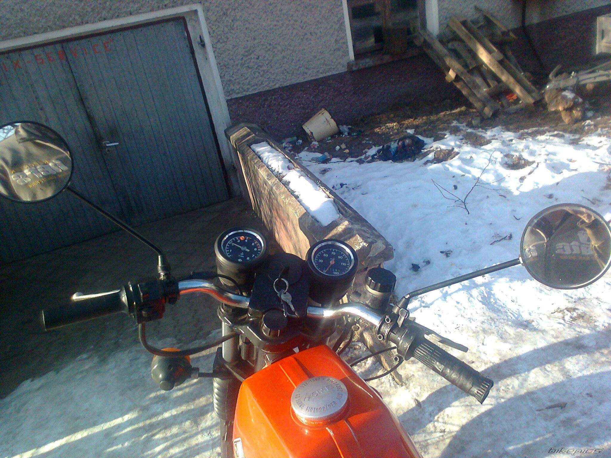 Photo 2393414