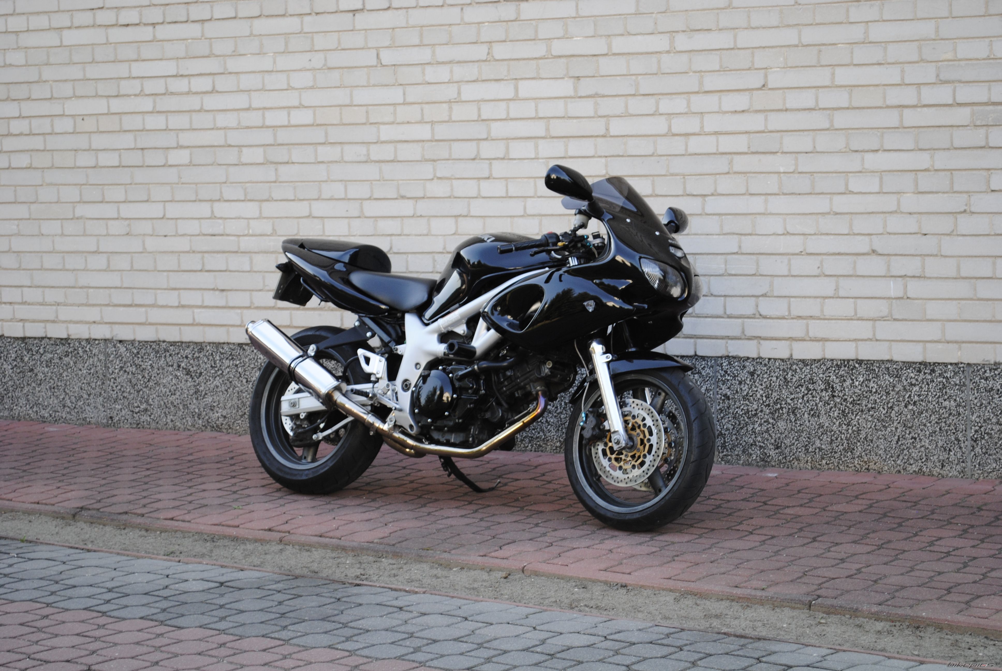 Photo 2393423