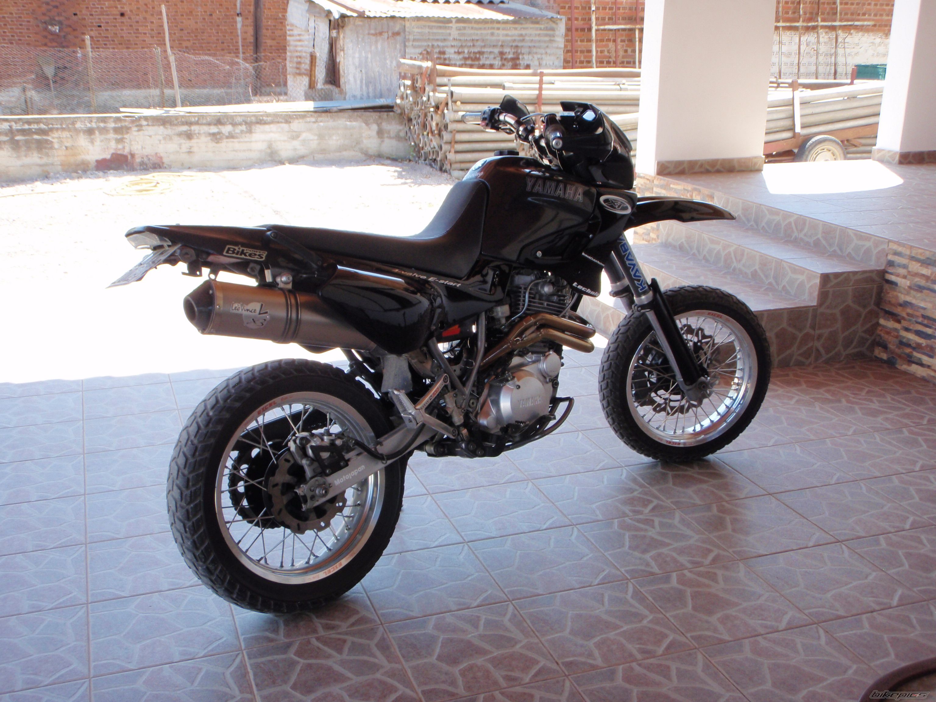 Photo 2393698