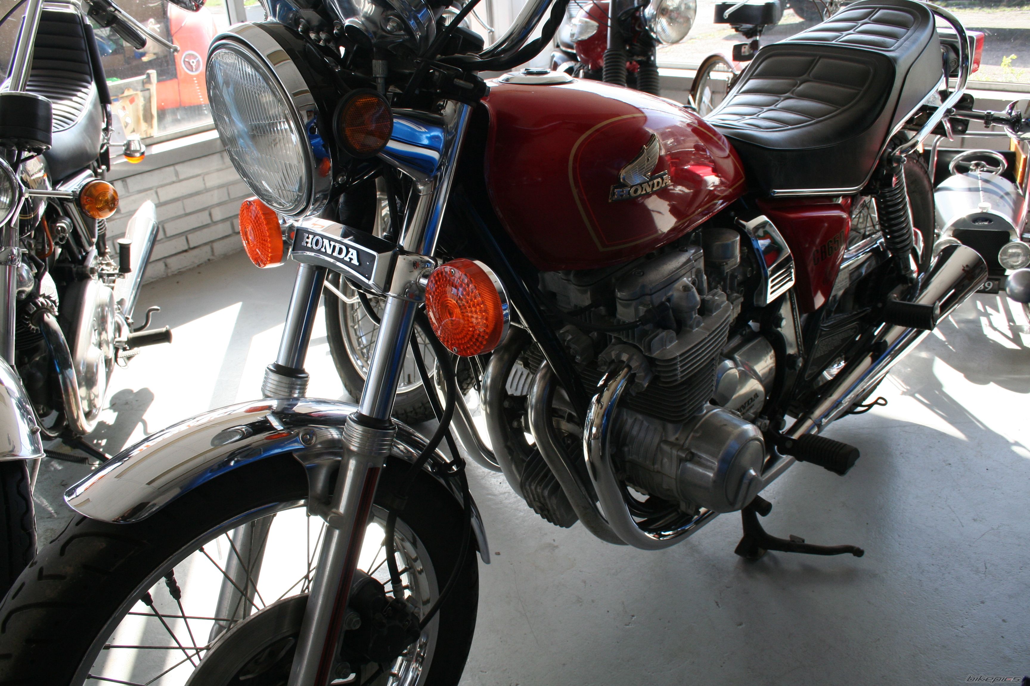 Photo 2393774