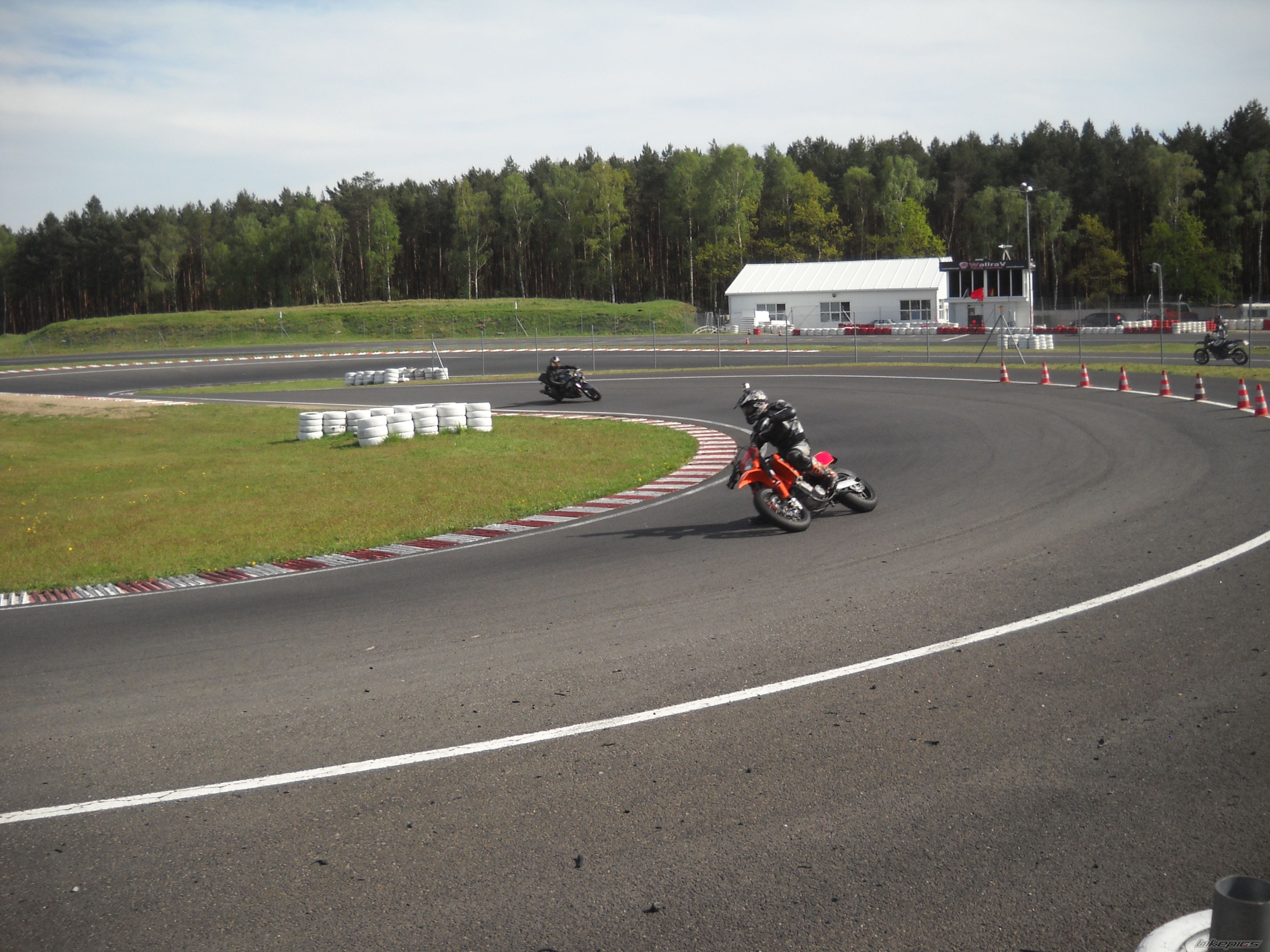Bike Photo 2394359