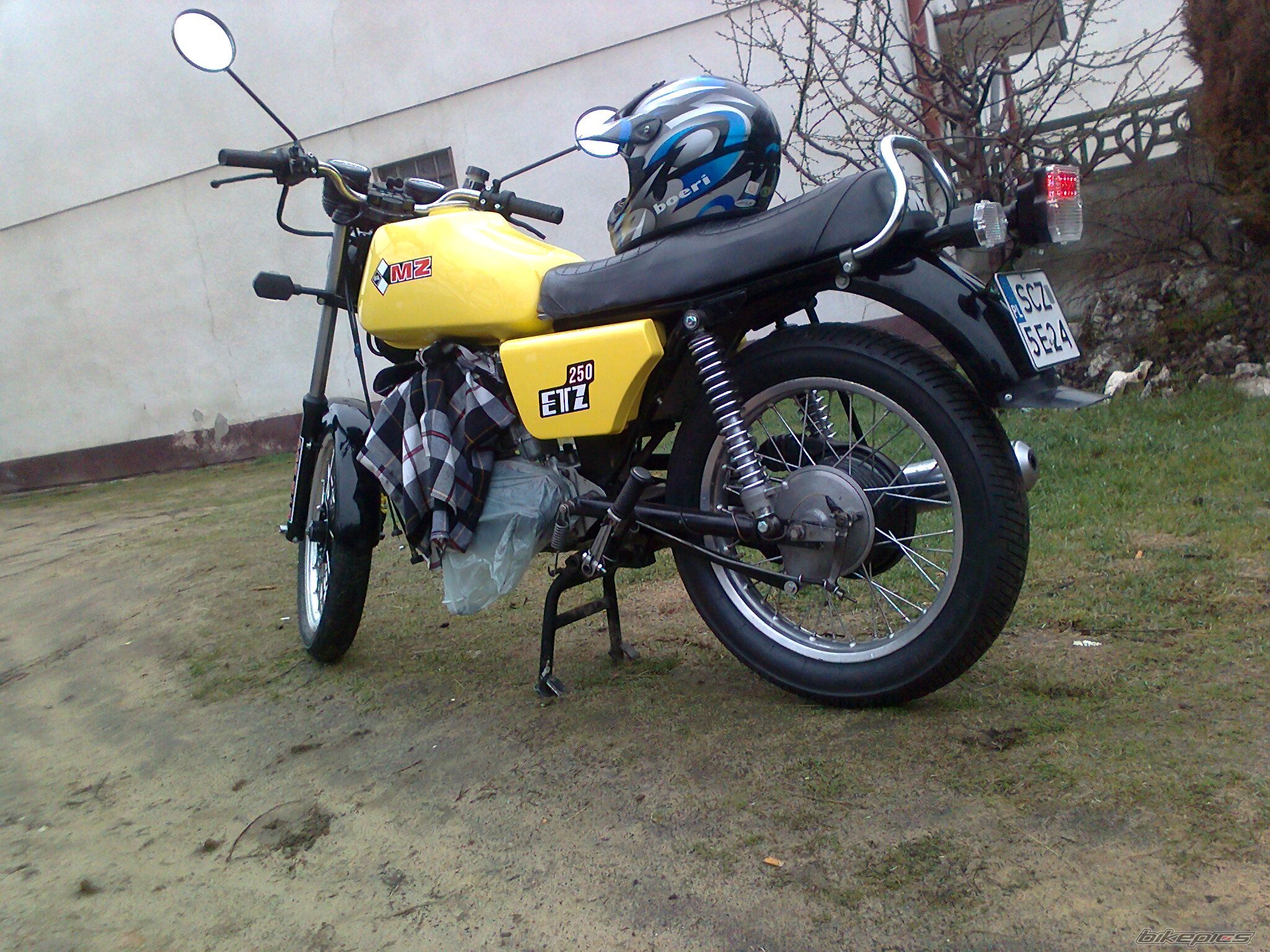 Photo 2394566