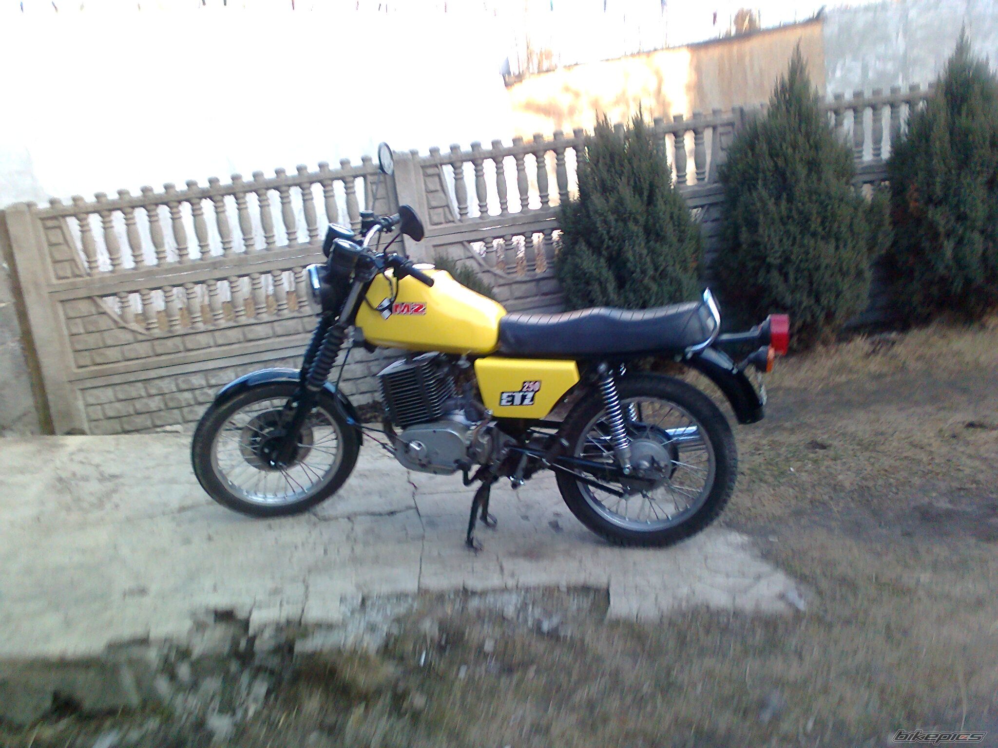 Photo 2394599
