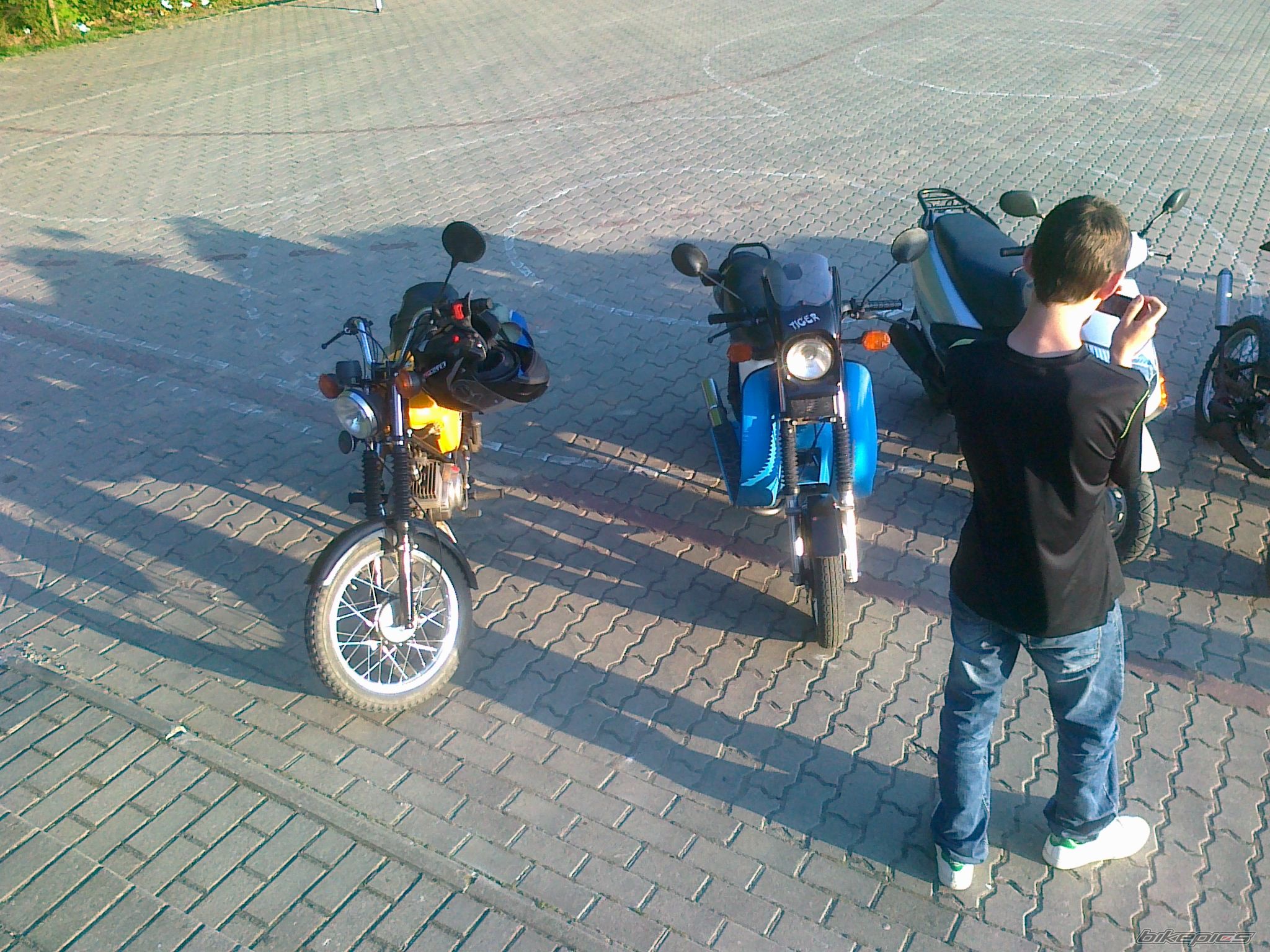 Photo 2394689