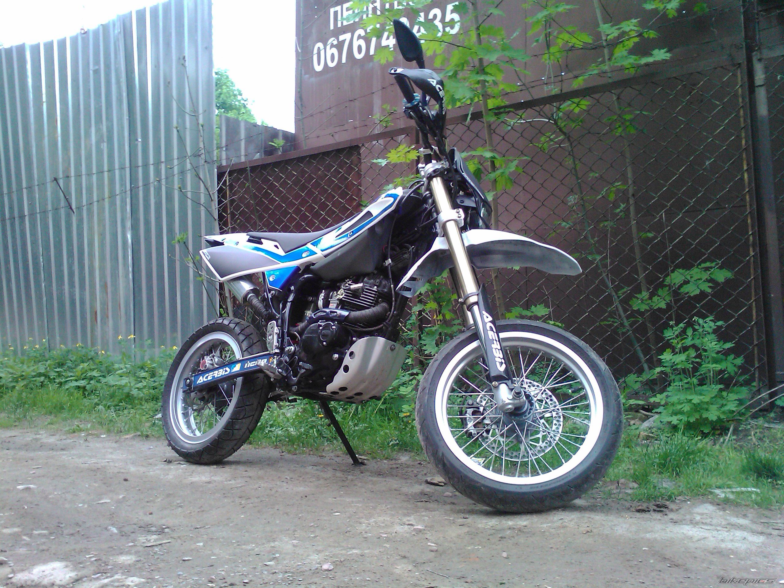 Photo 2394976
