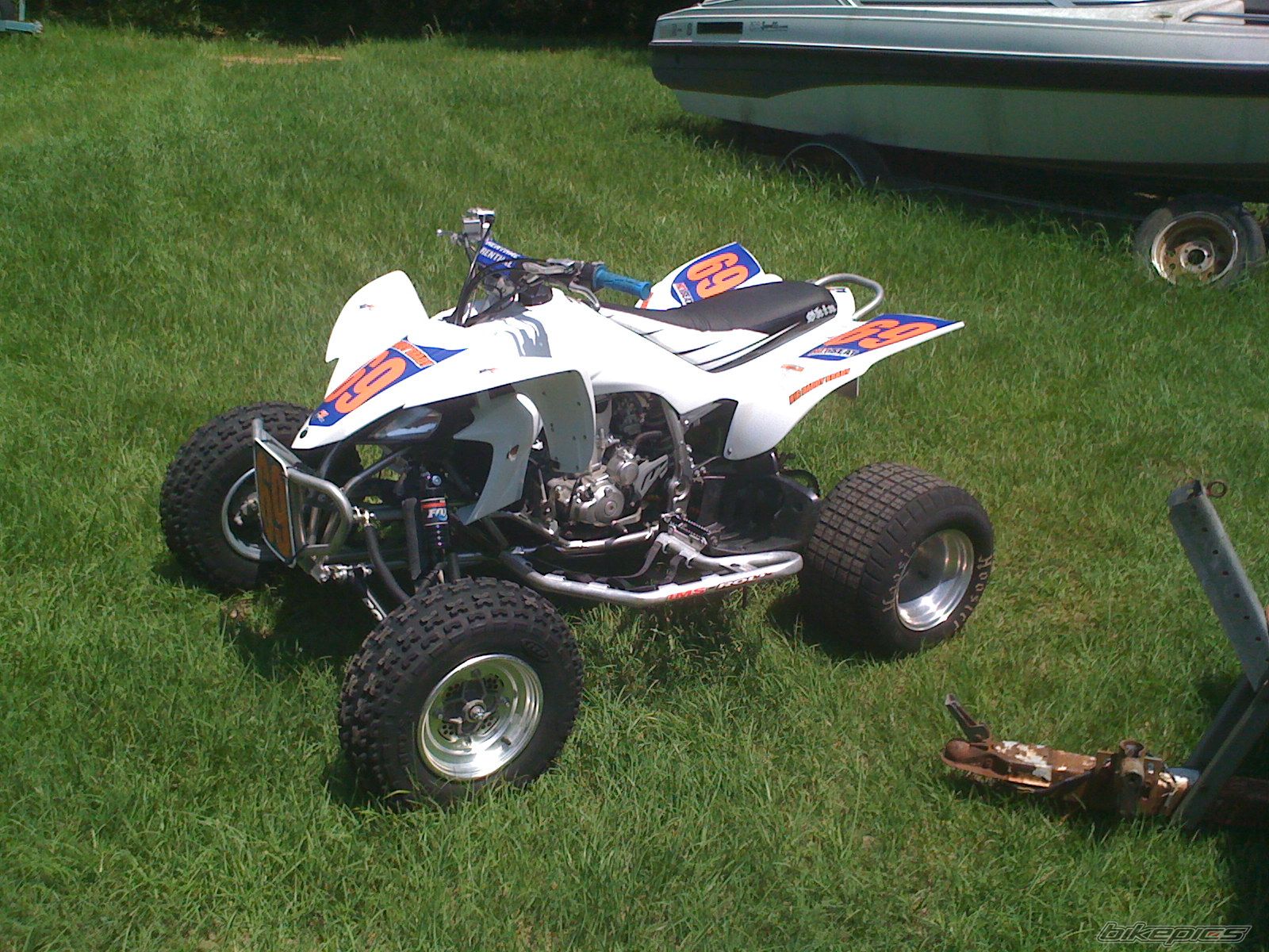 Photo 2395378