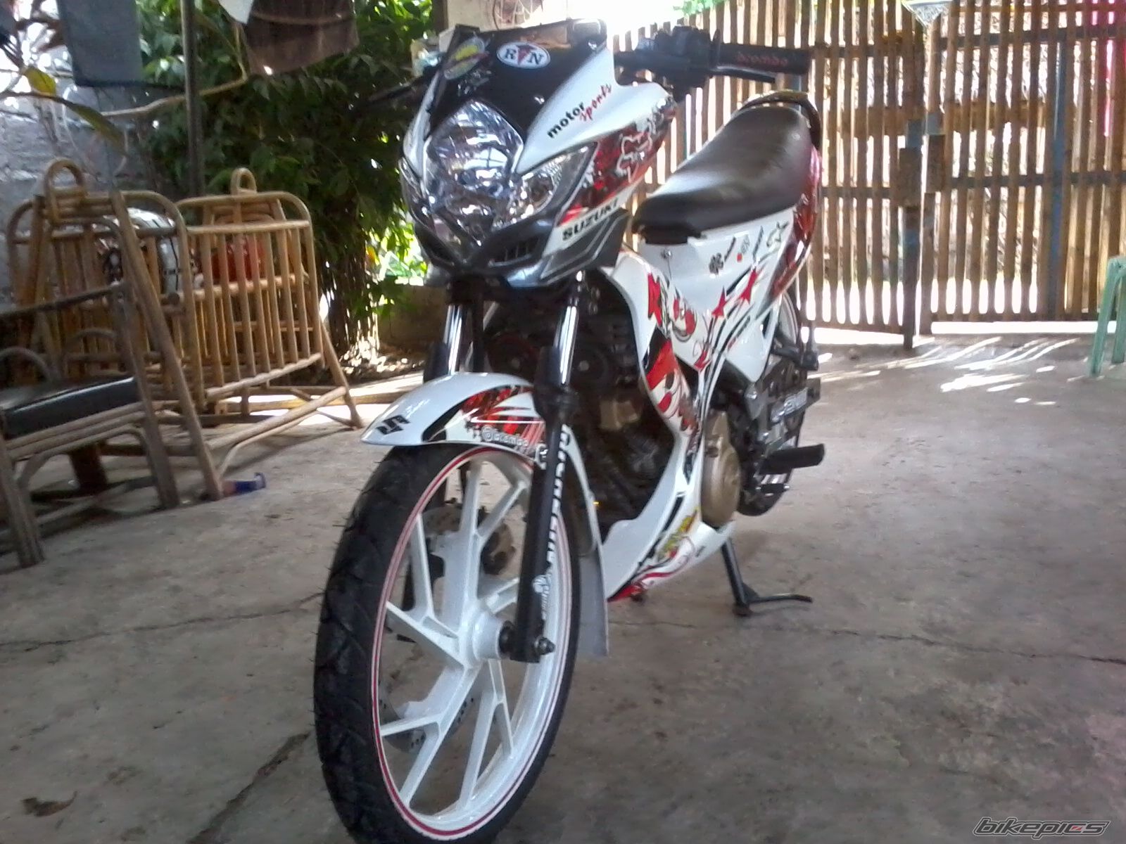 Photo 2395643