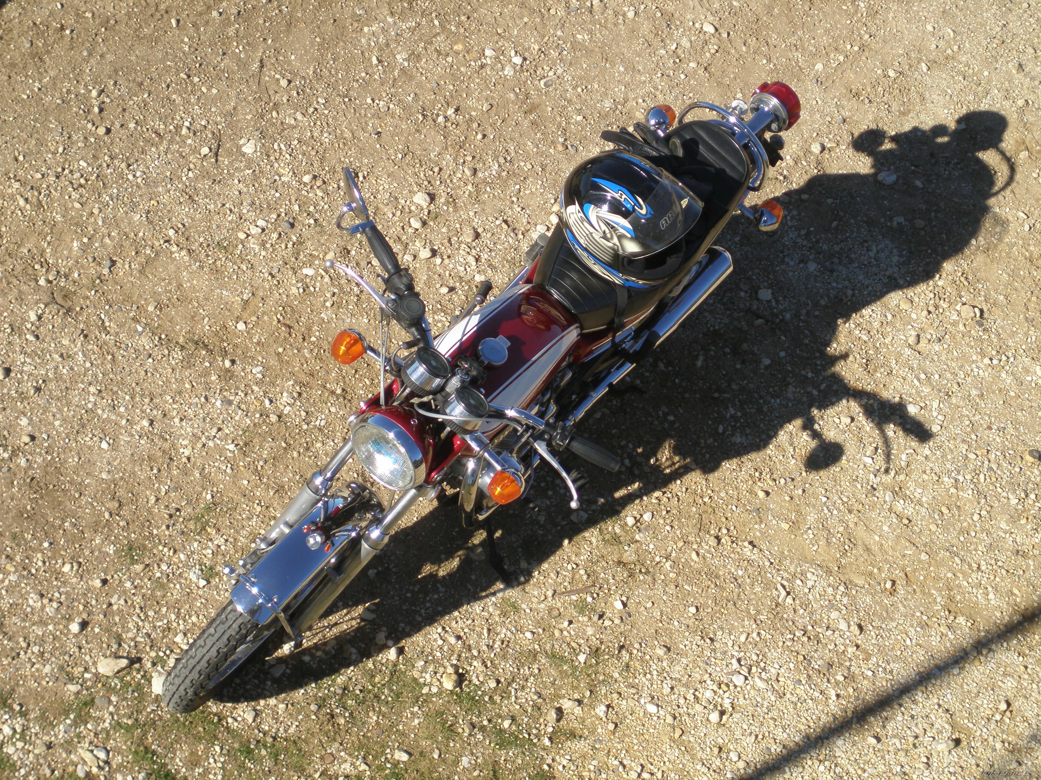 Photo 2395647