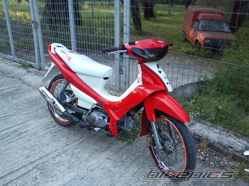 Photo 2395653