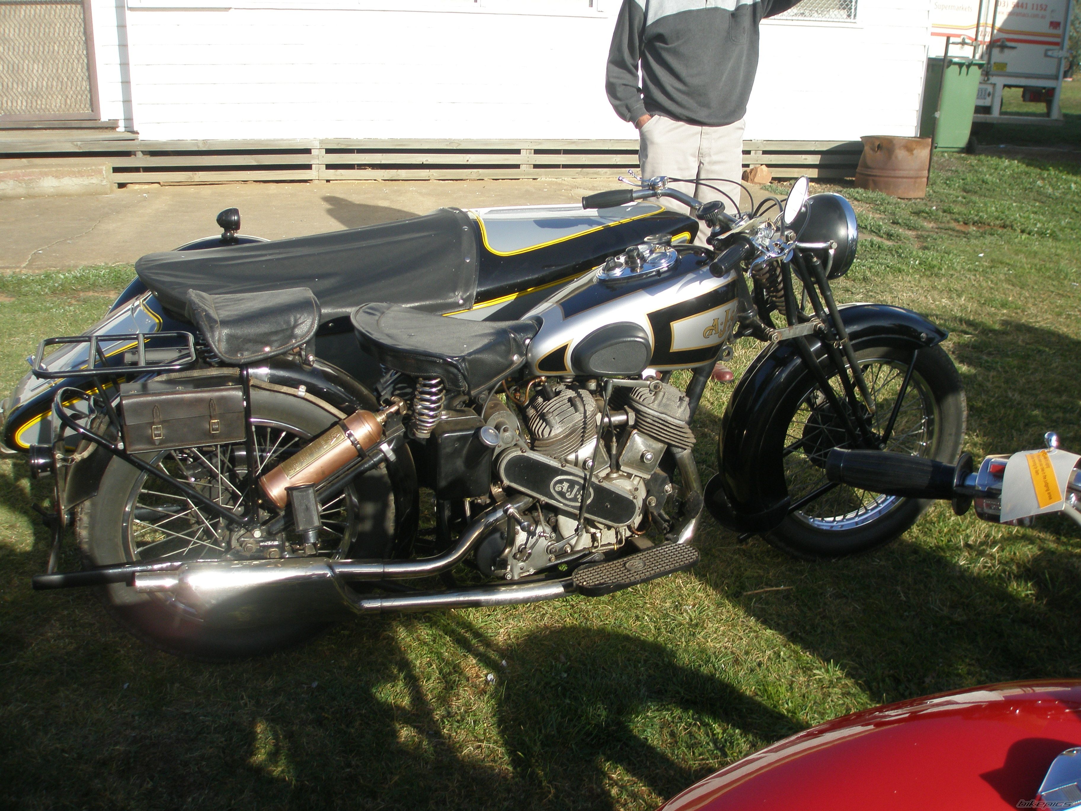 Bike Photo 2395654