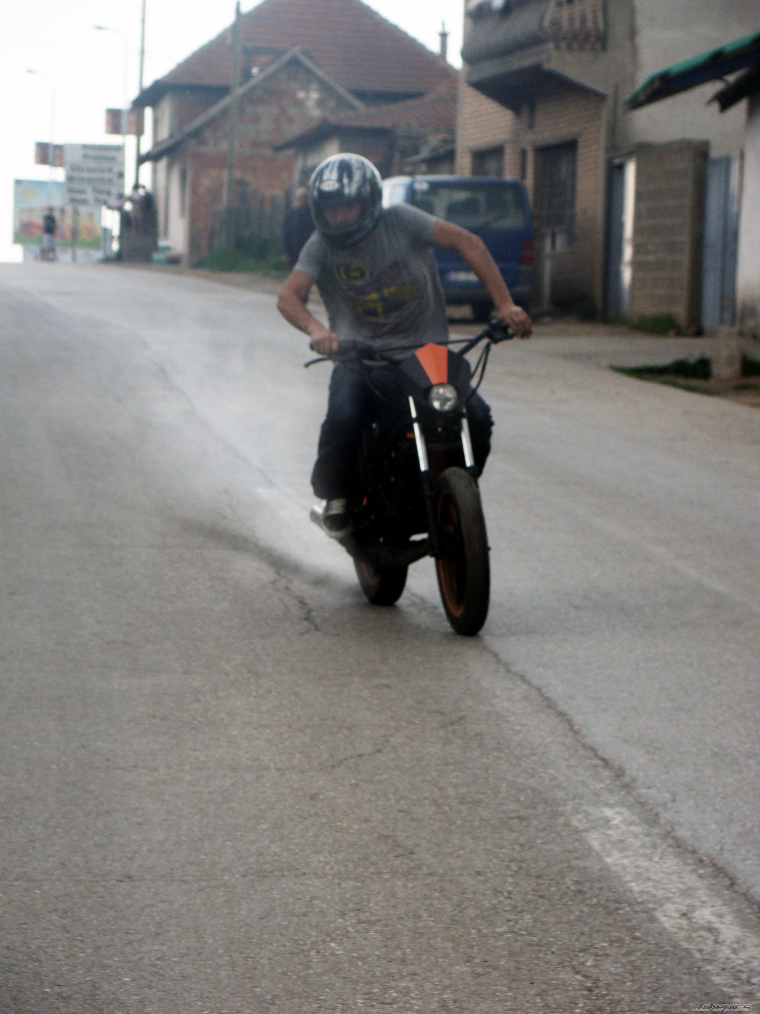 Bike Photo 2395671