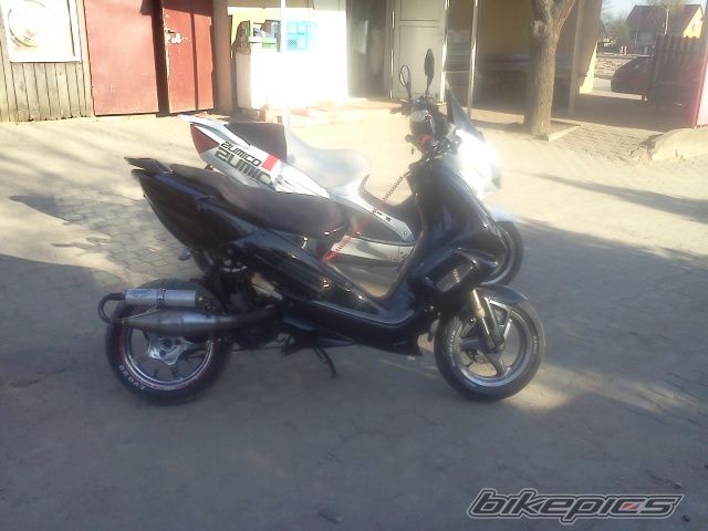 Photo 2395672