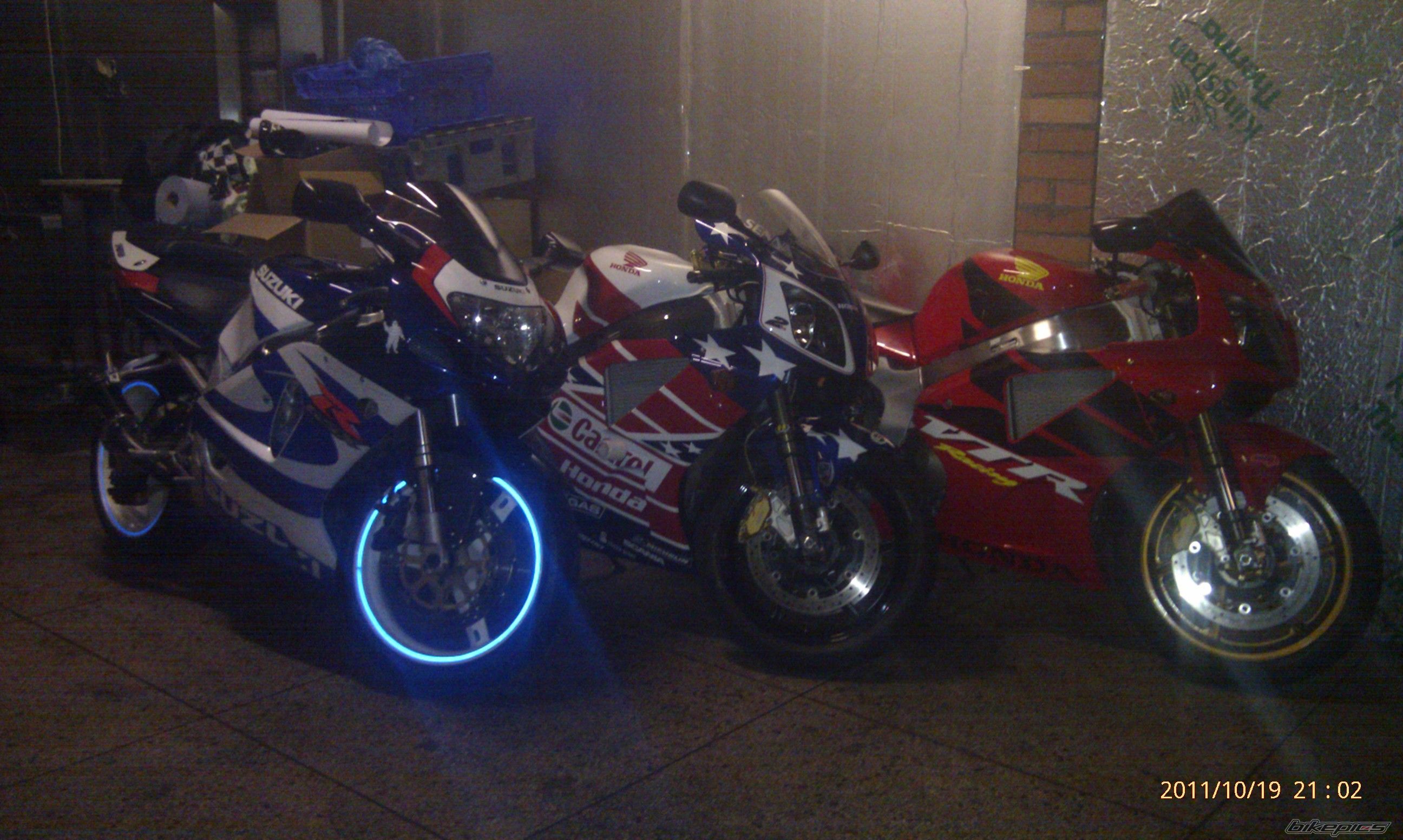 Photo 2395685