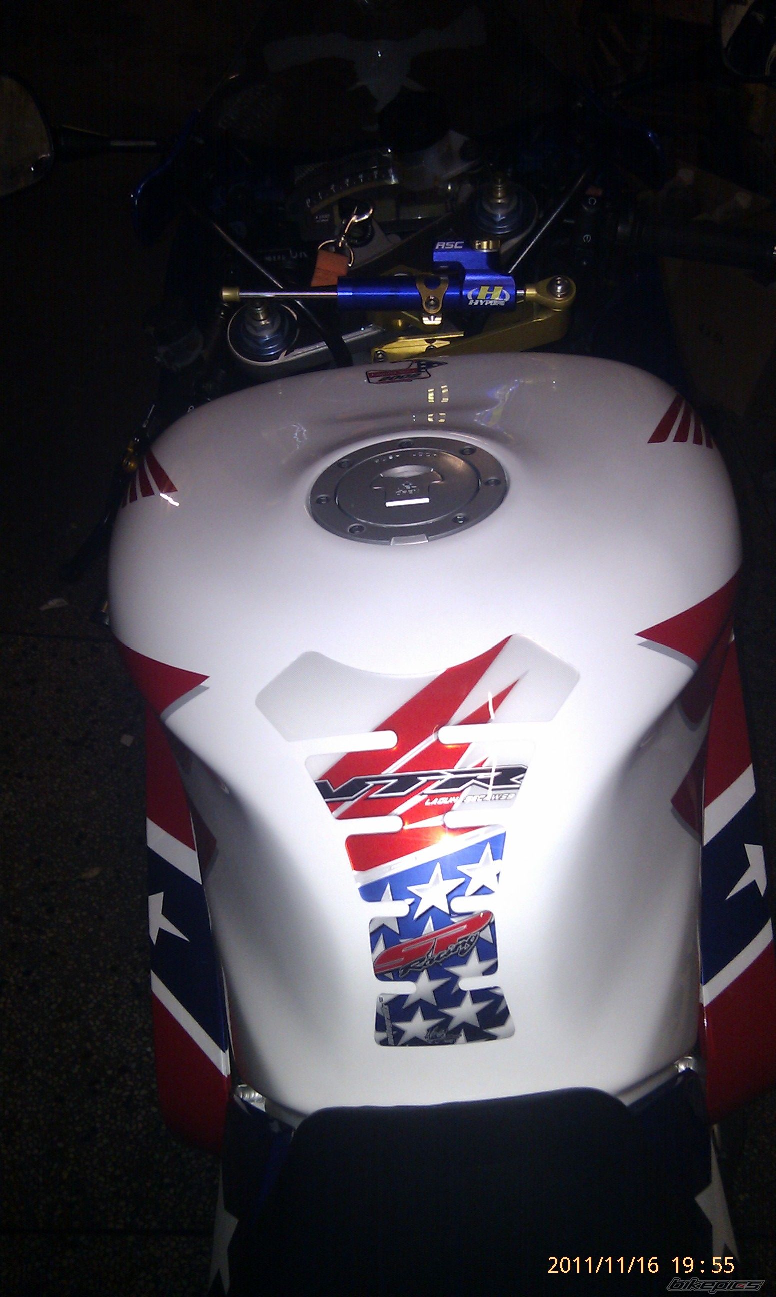 Photo 2395686