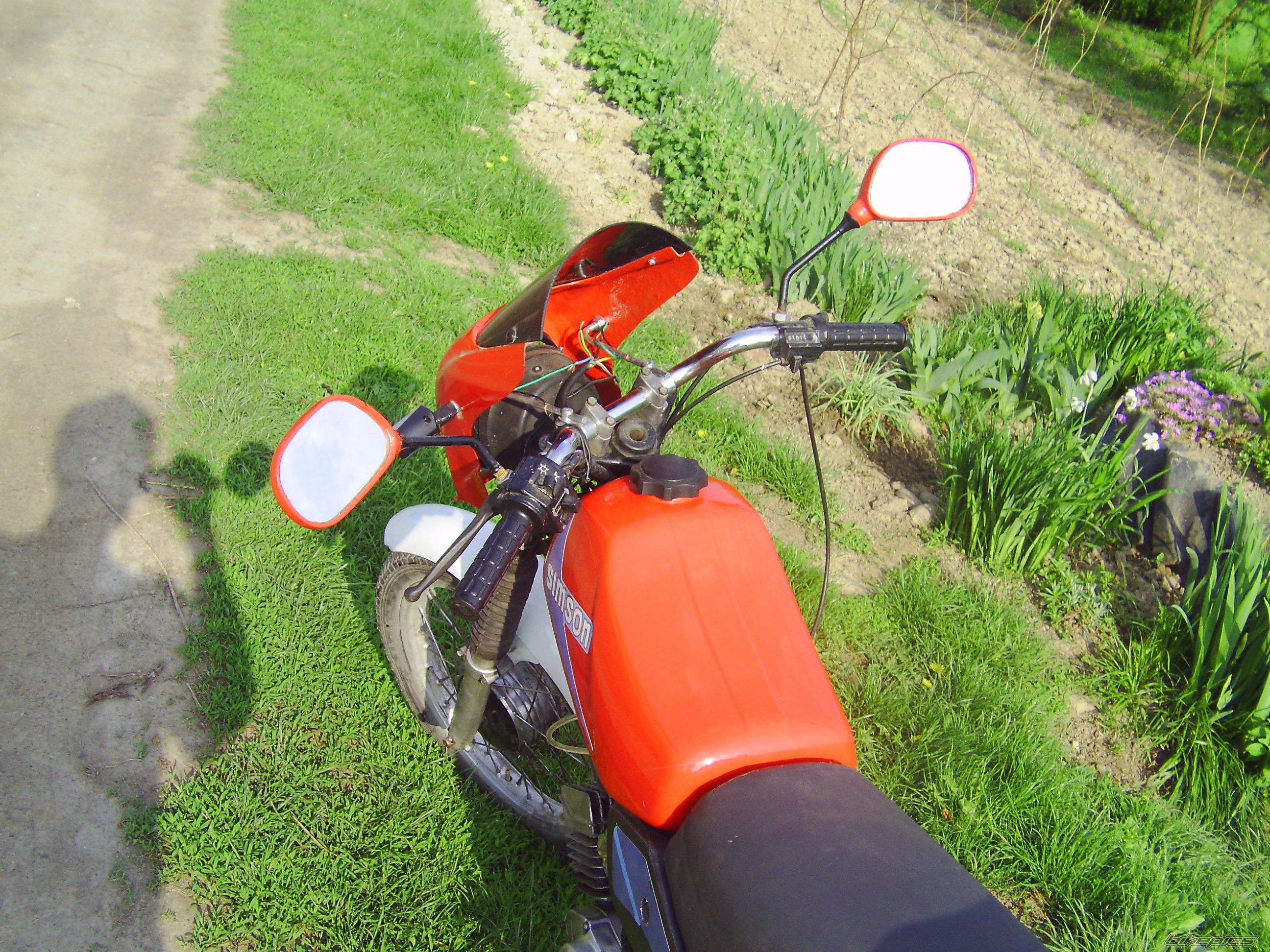 Photo 2395744
