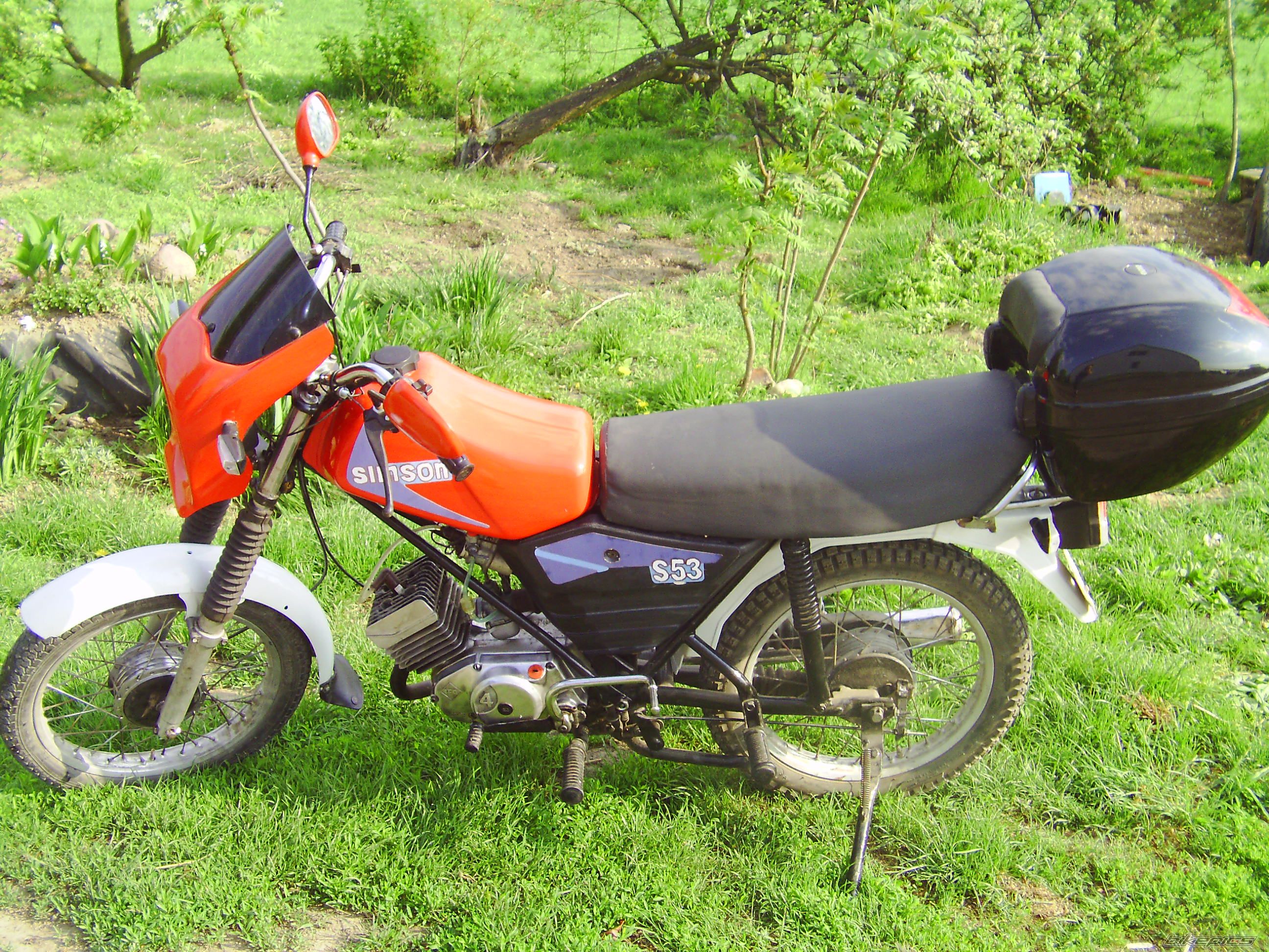 Photo 2395746
