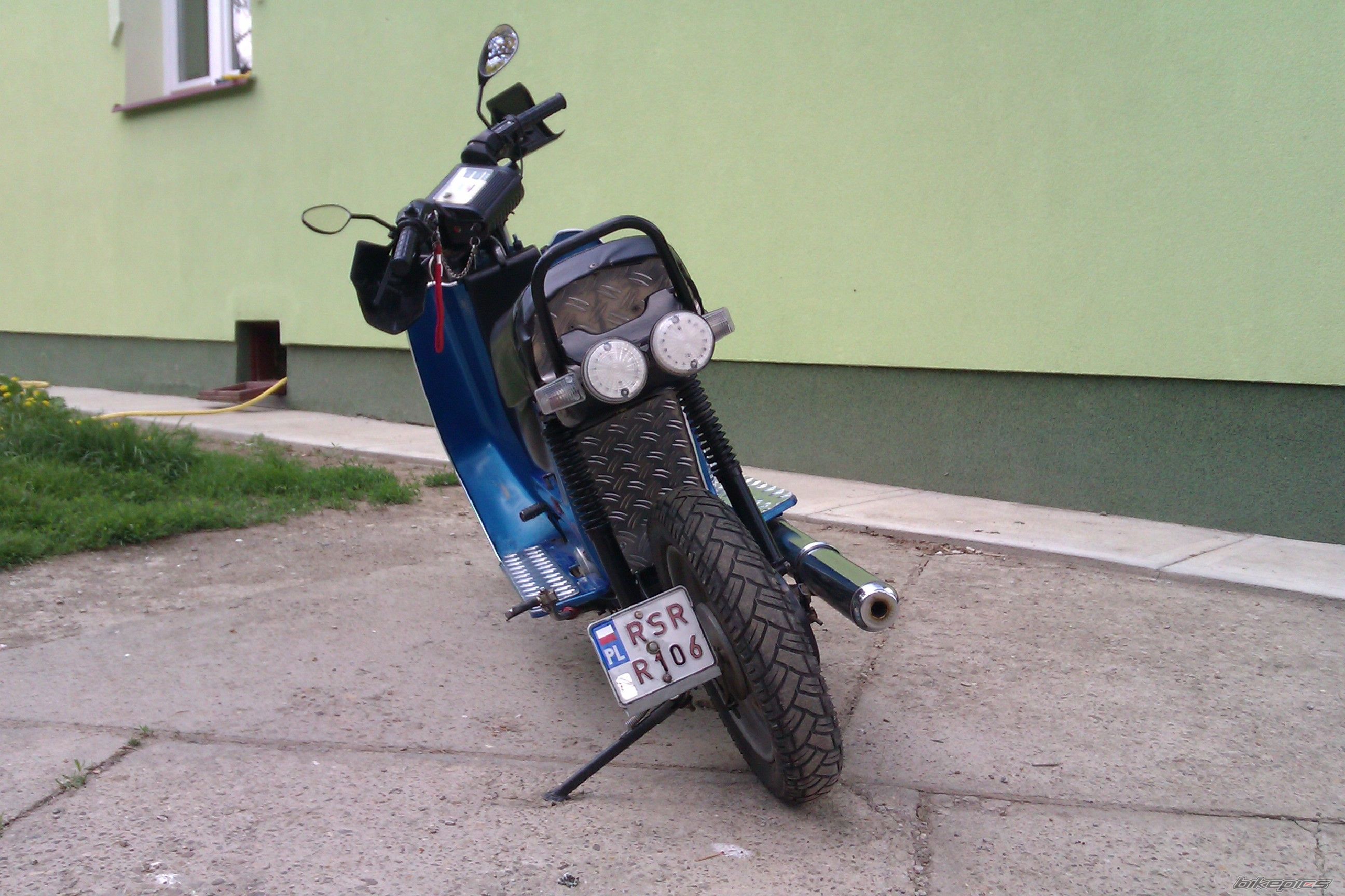 Photo 2395753