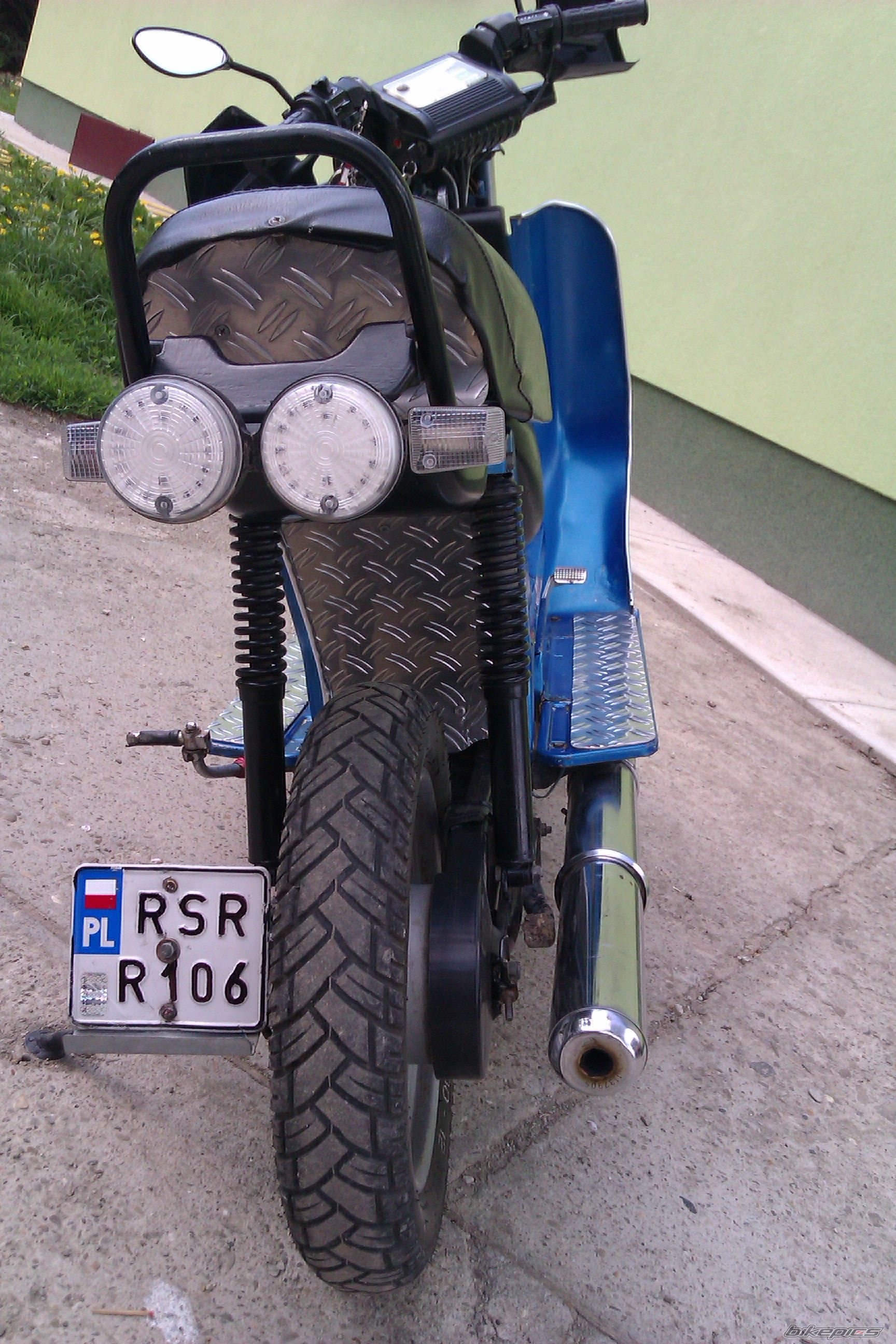 Photo 2395756