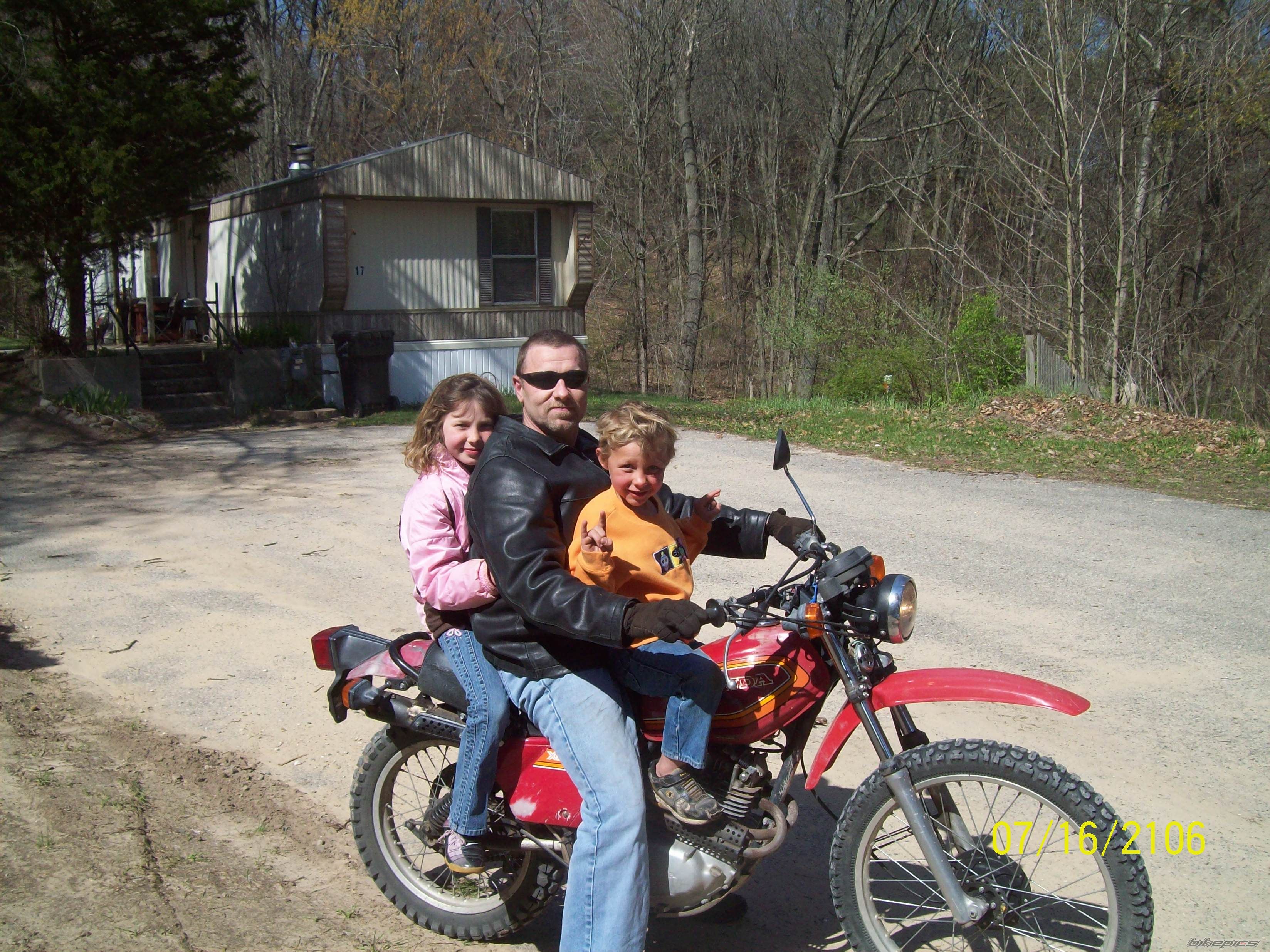 Bike Photo 2395843