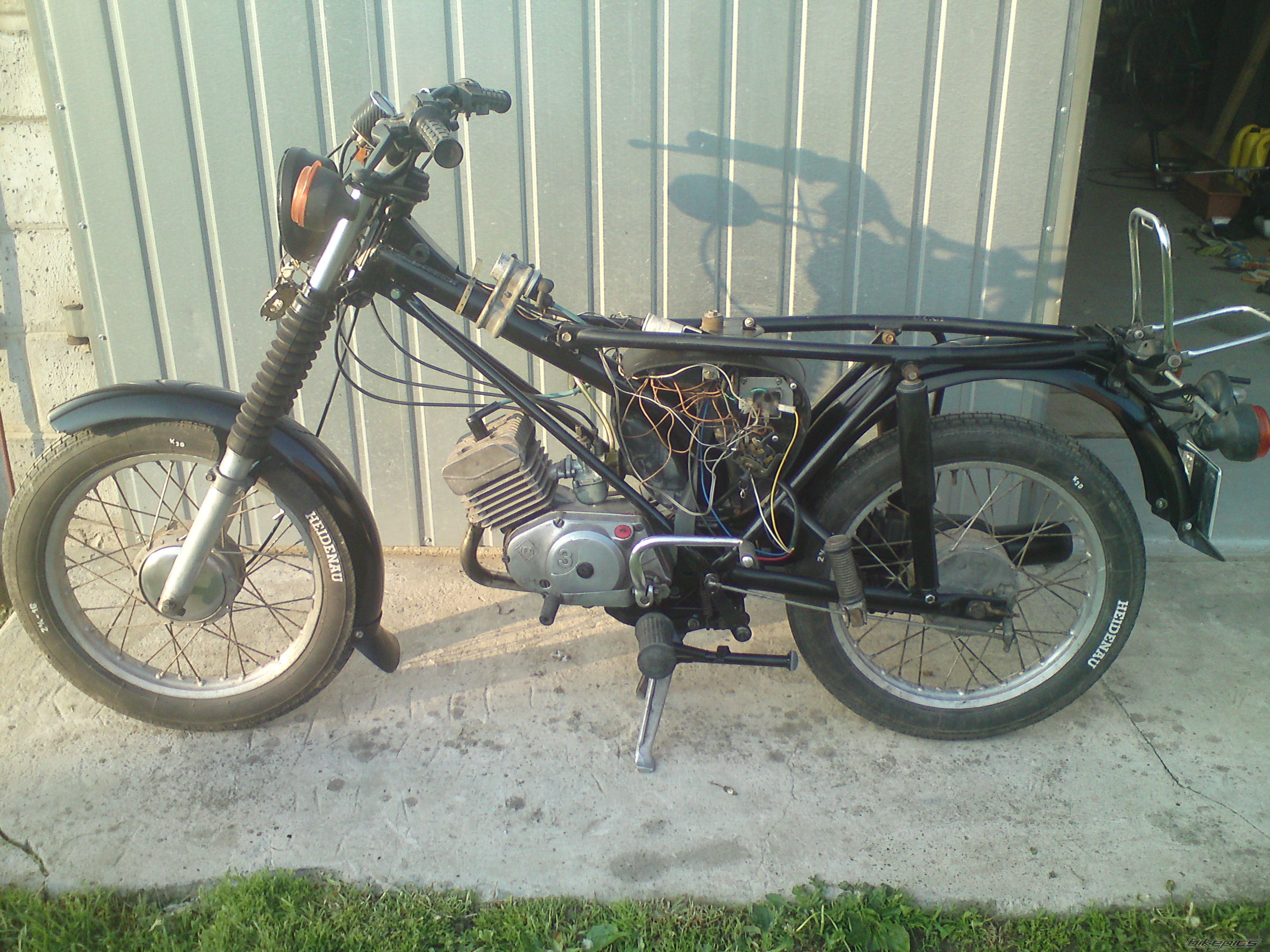 Photo 2395952