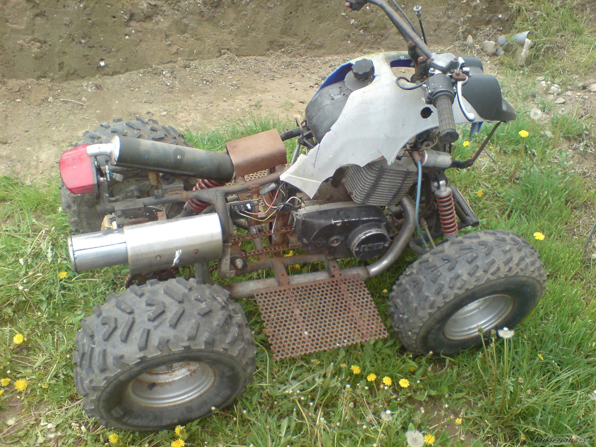 Photo 2395985