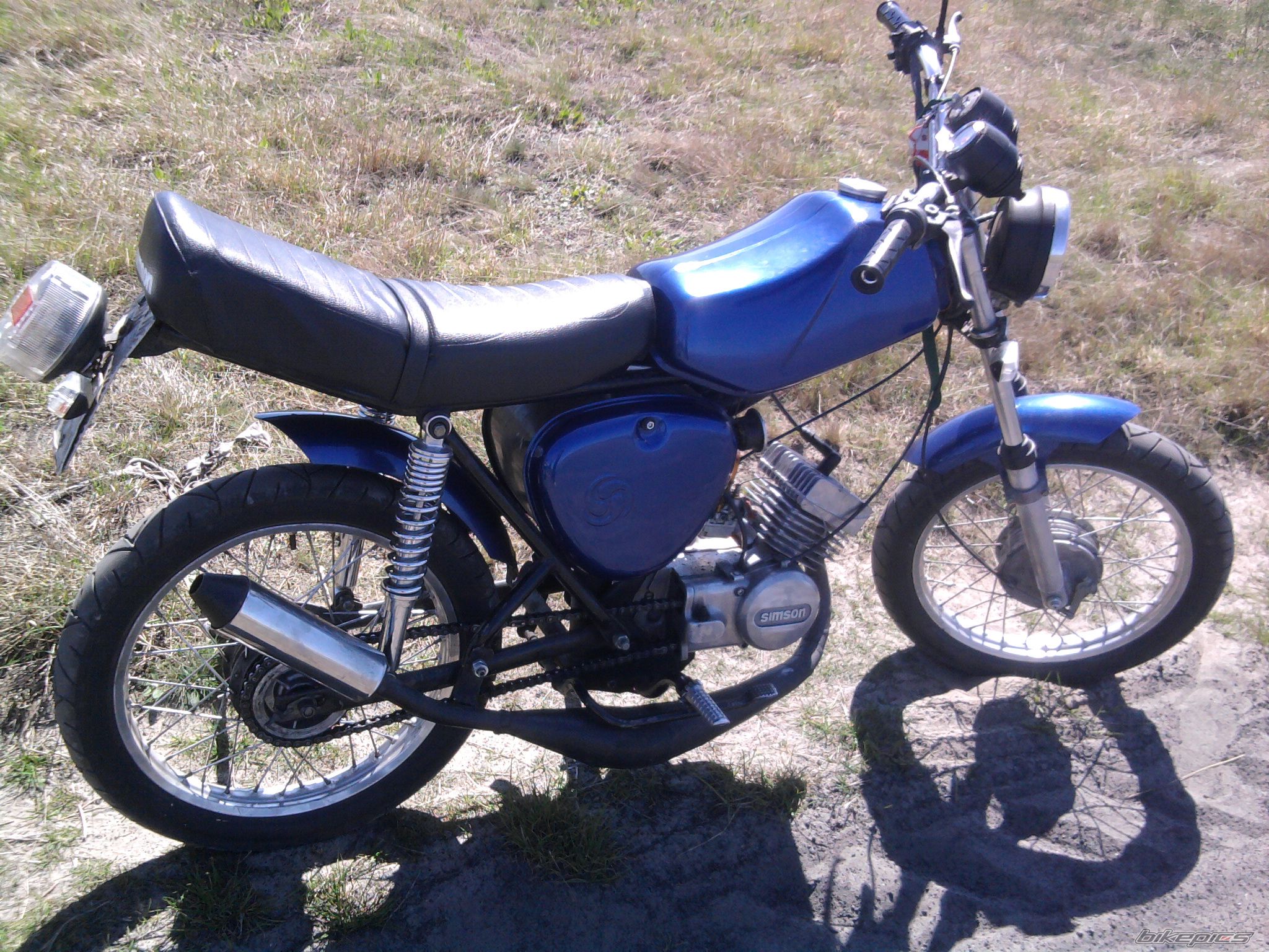 Photo 2396313