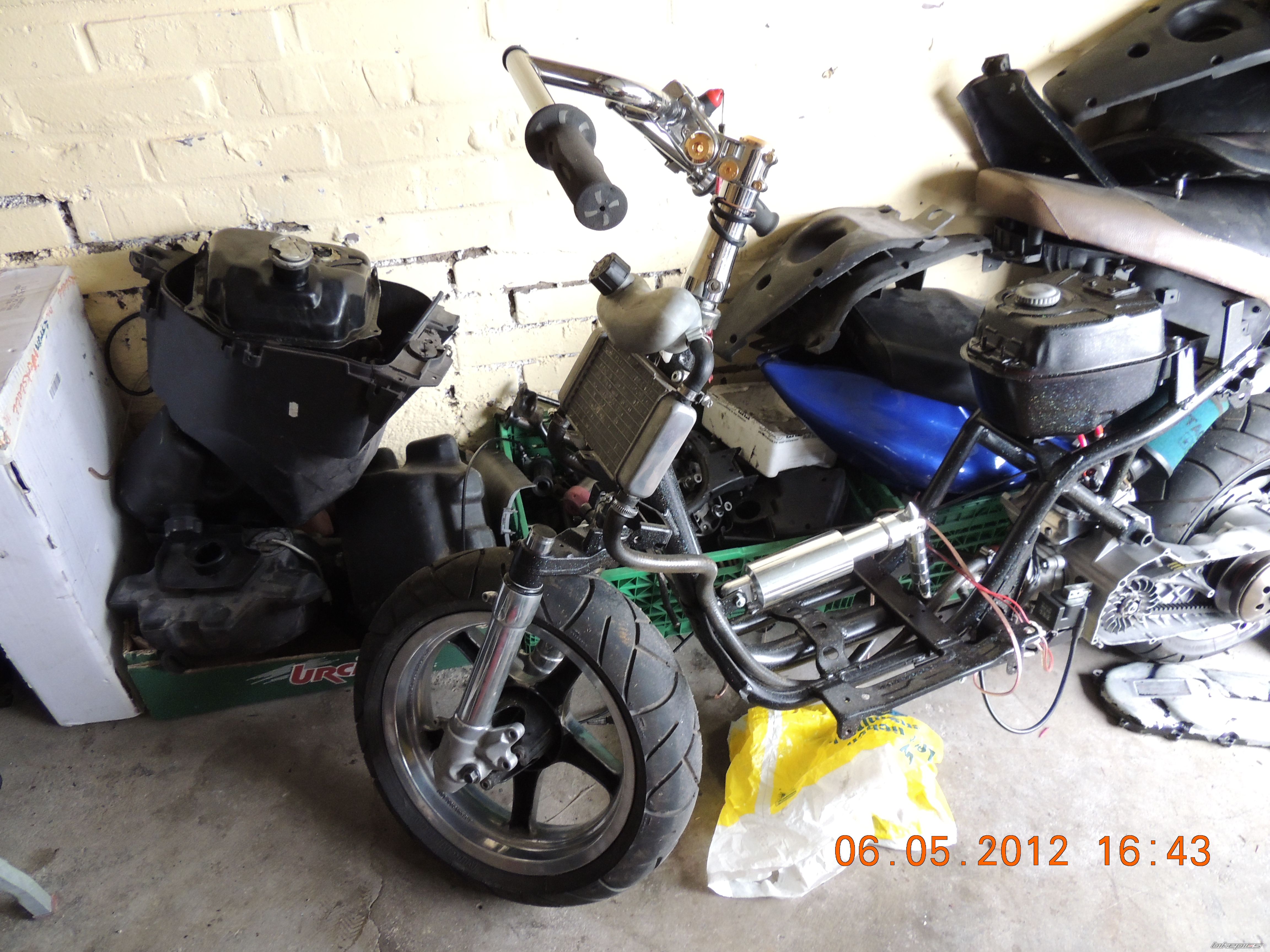 Photo 2396476