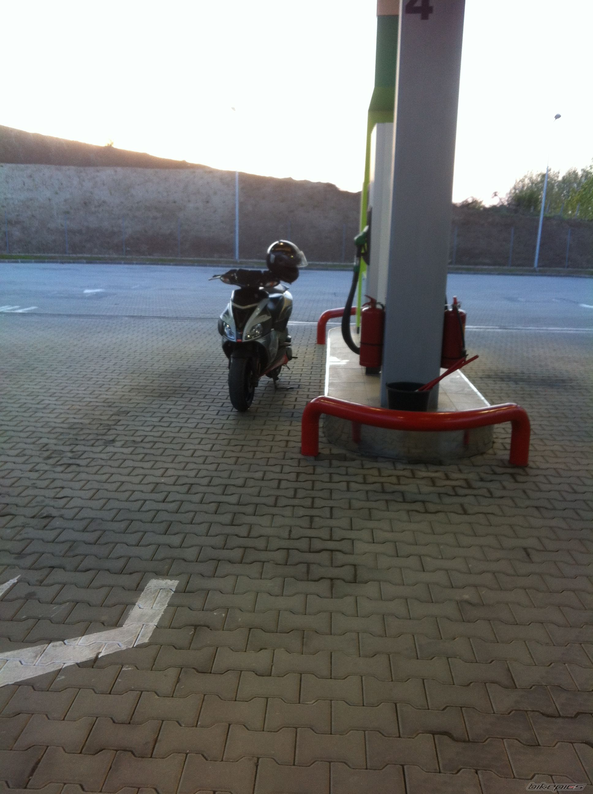 Bike Photo 2396928