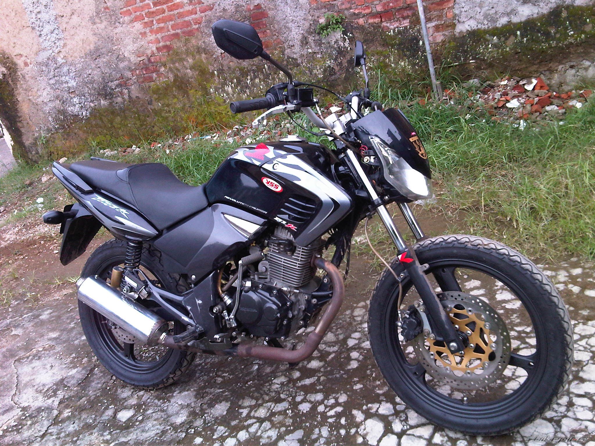Bike Photo 2397030