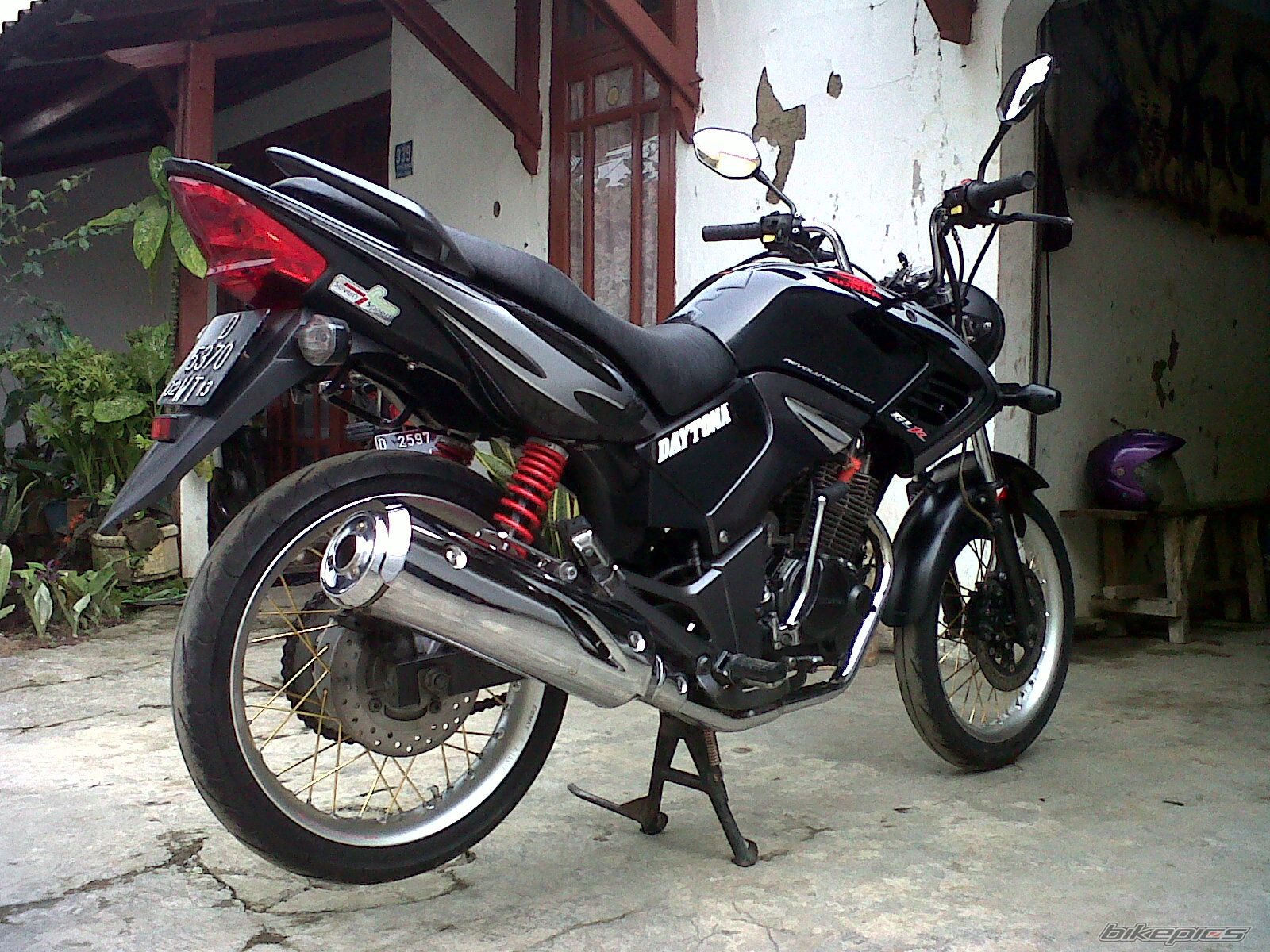 Bike Photo 2397043