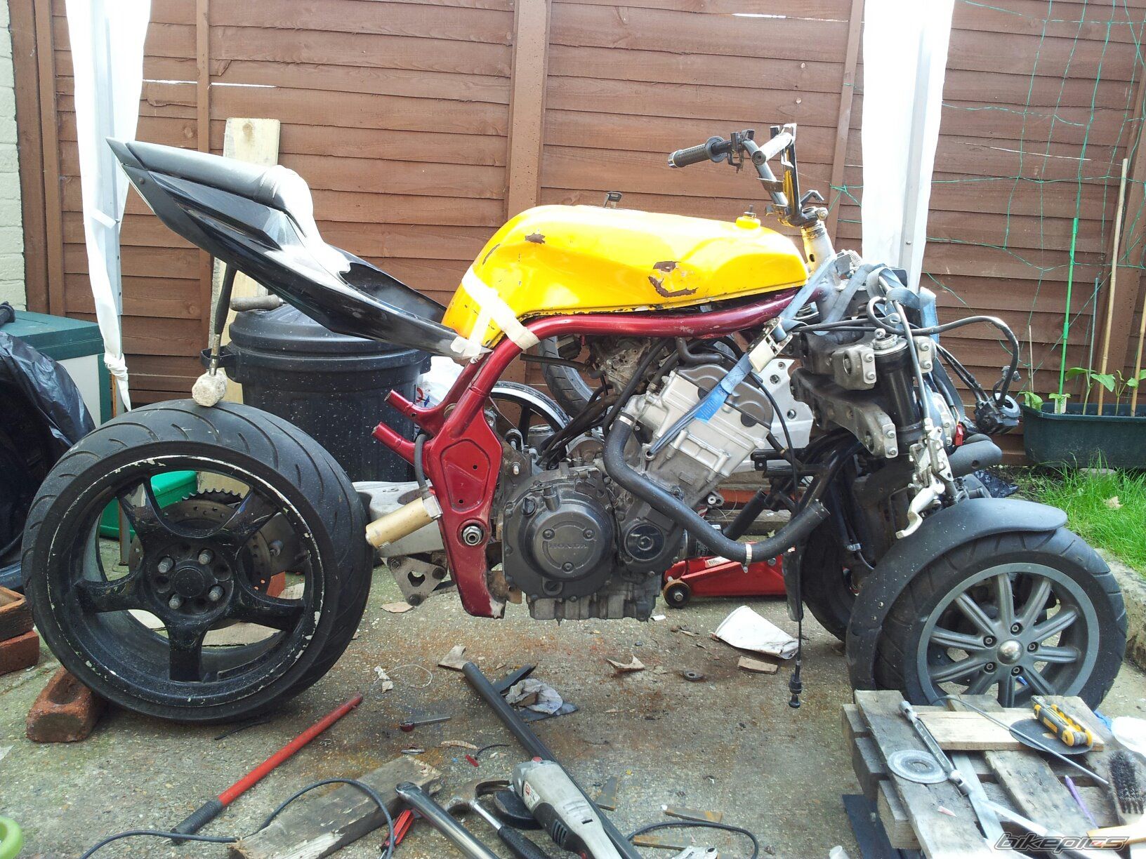 Bike Photo 2398105