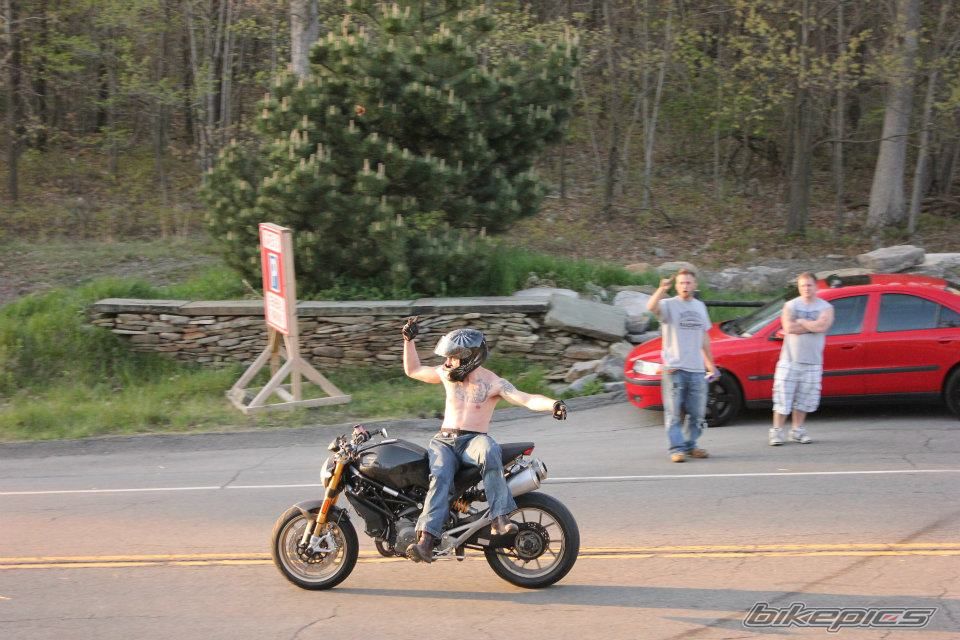 Photo 2398384