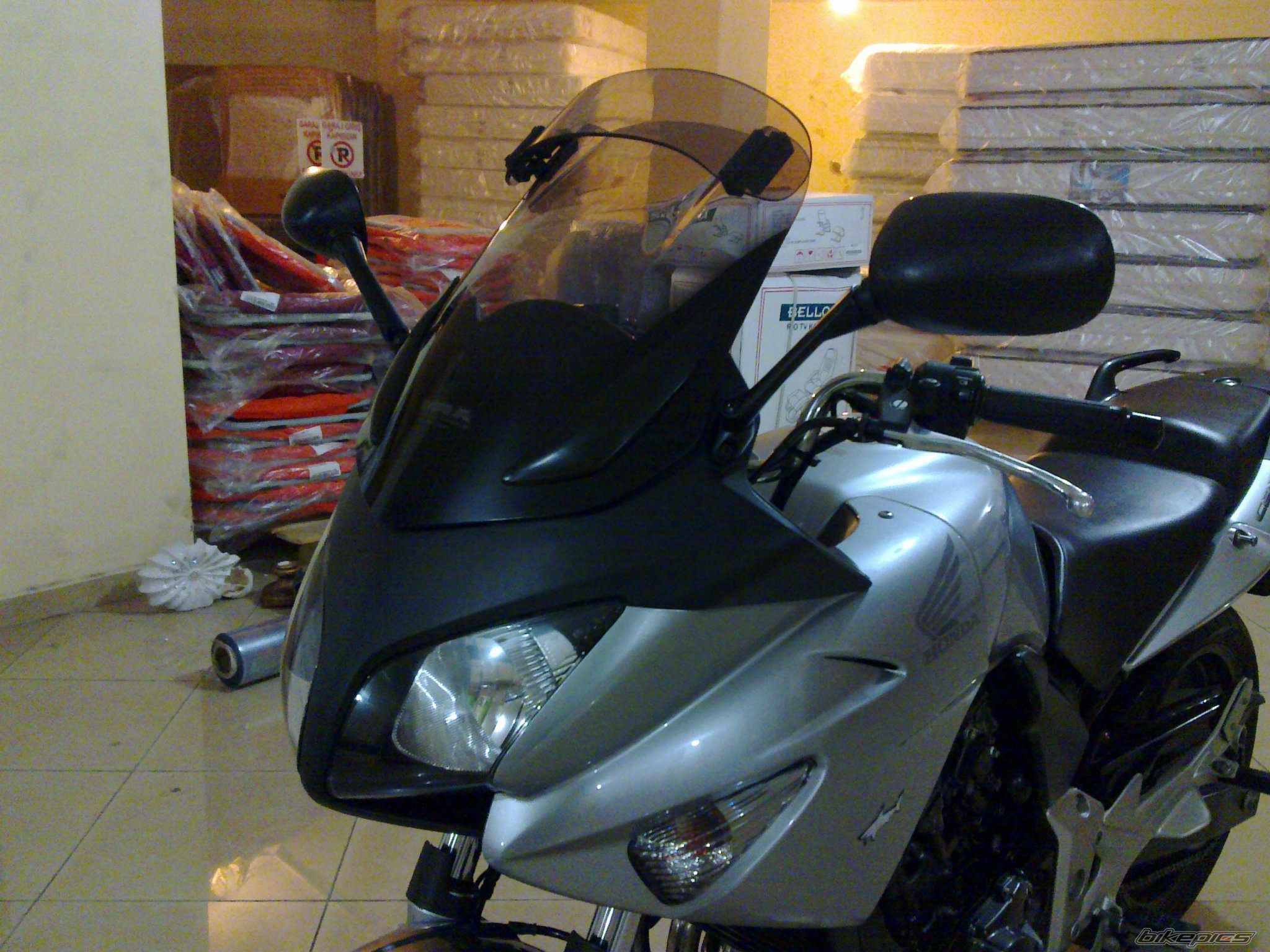 Photo 2398483