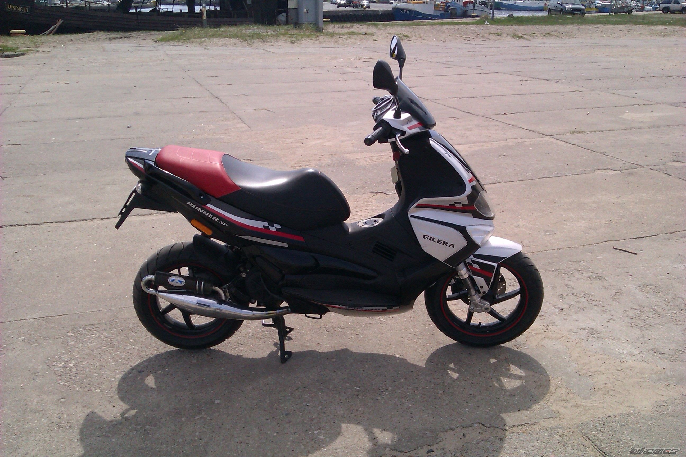 Photo 2398589