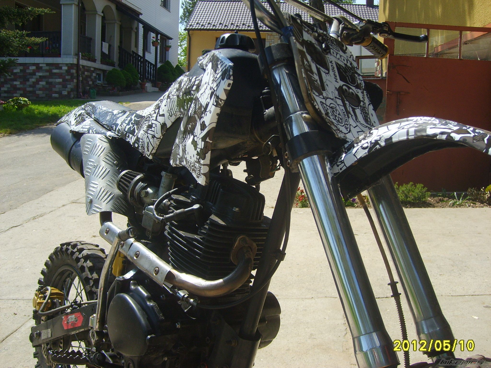 Photo 2398611