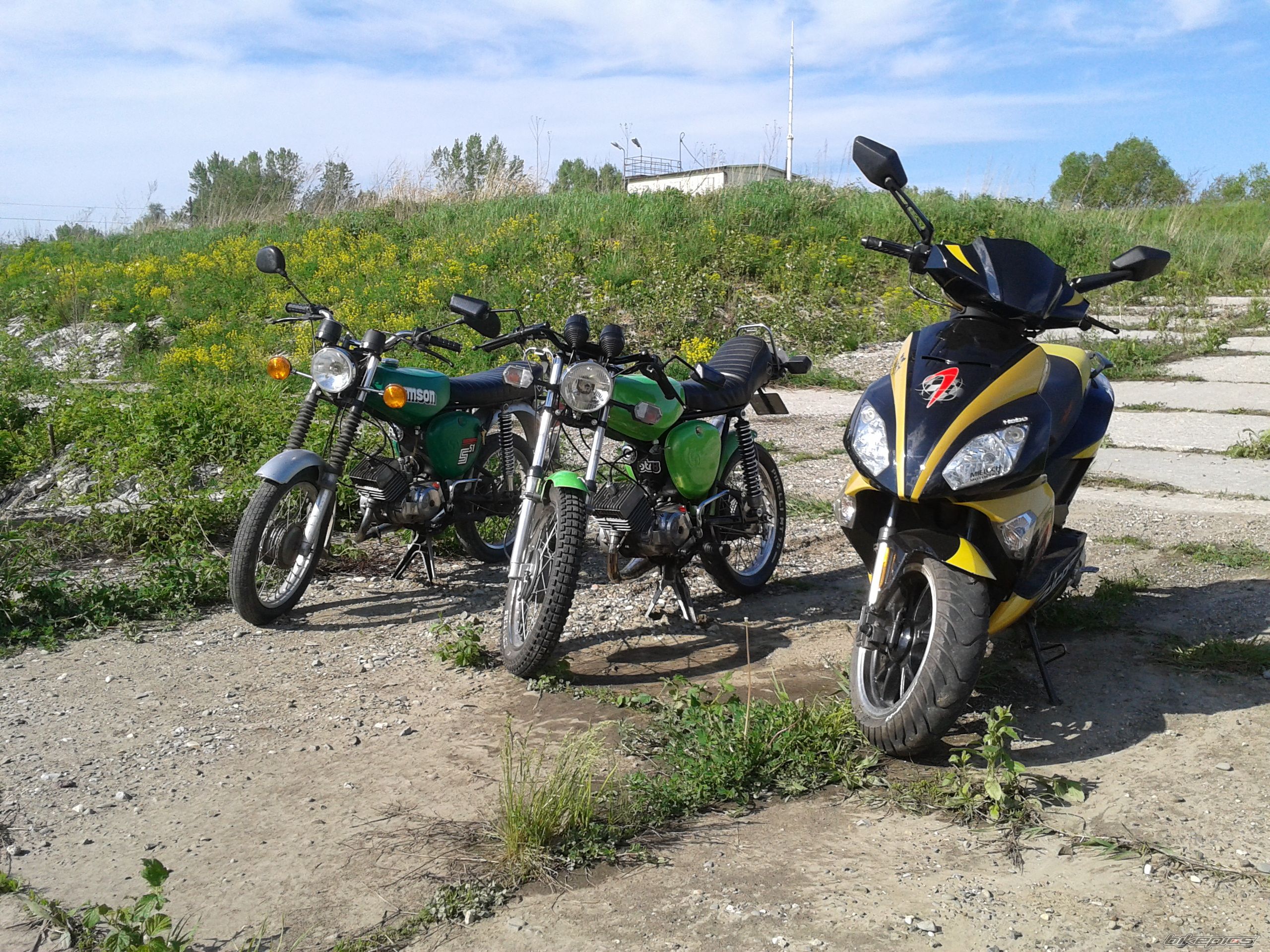 Photo 2398772