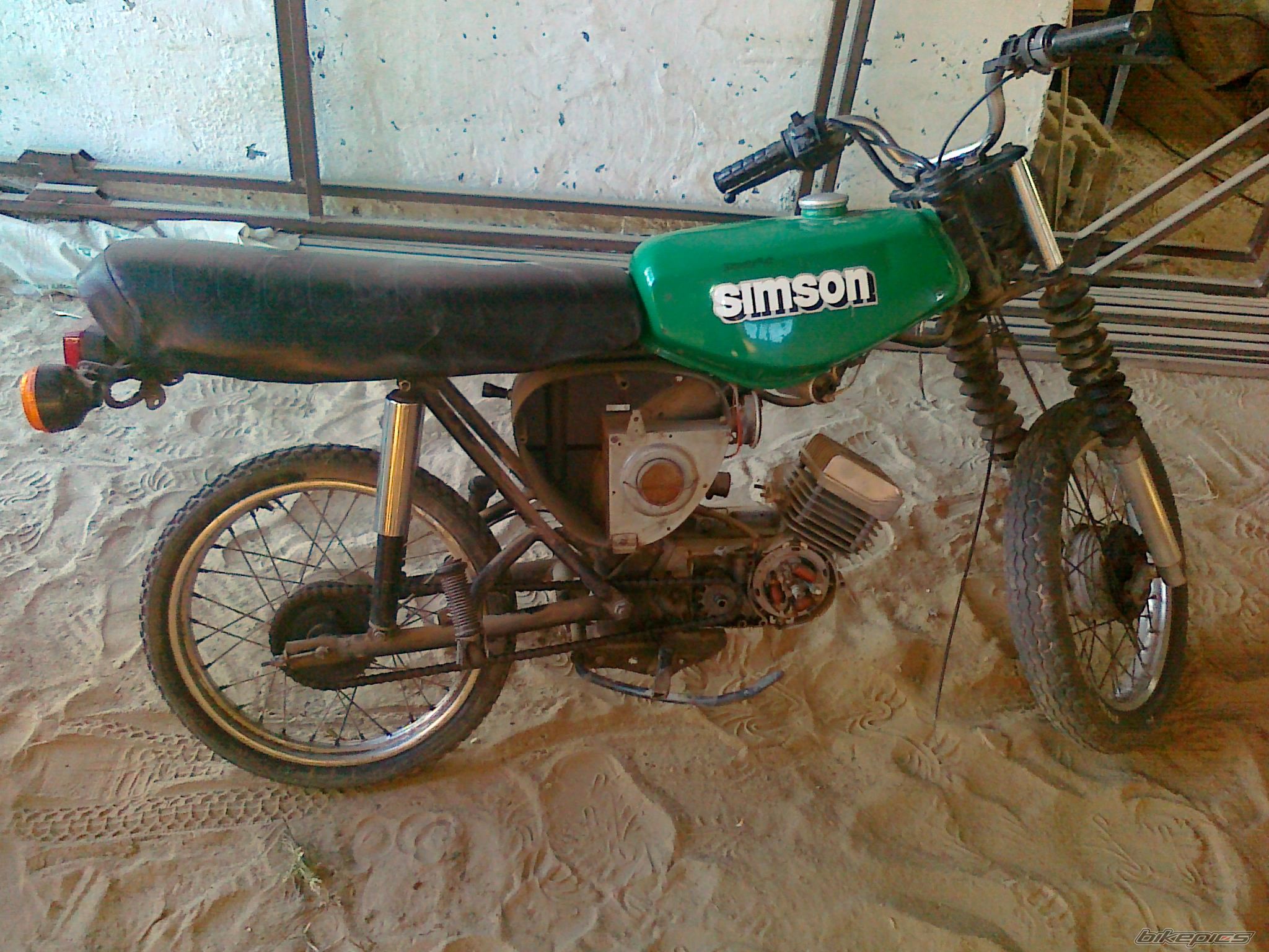 Photo 2398777