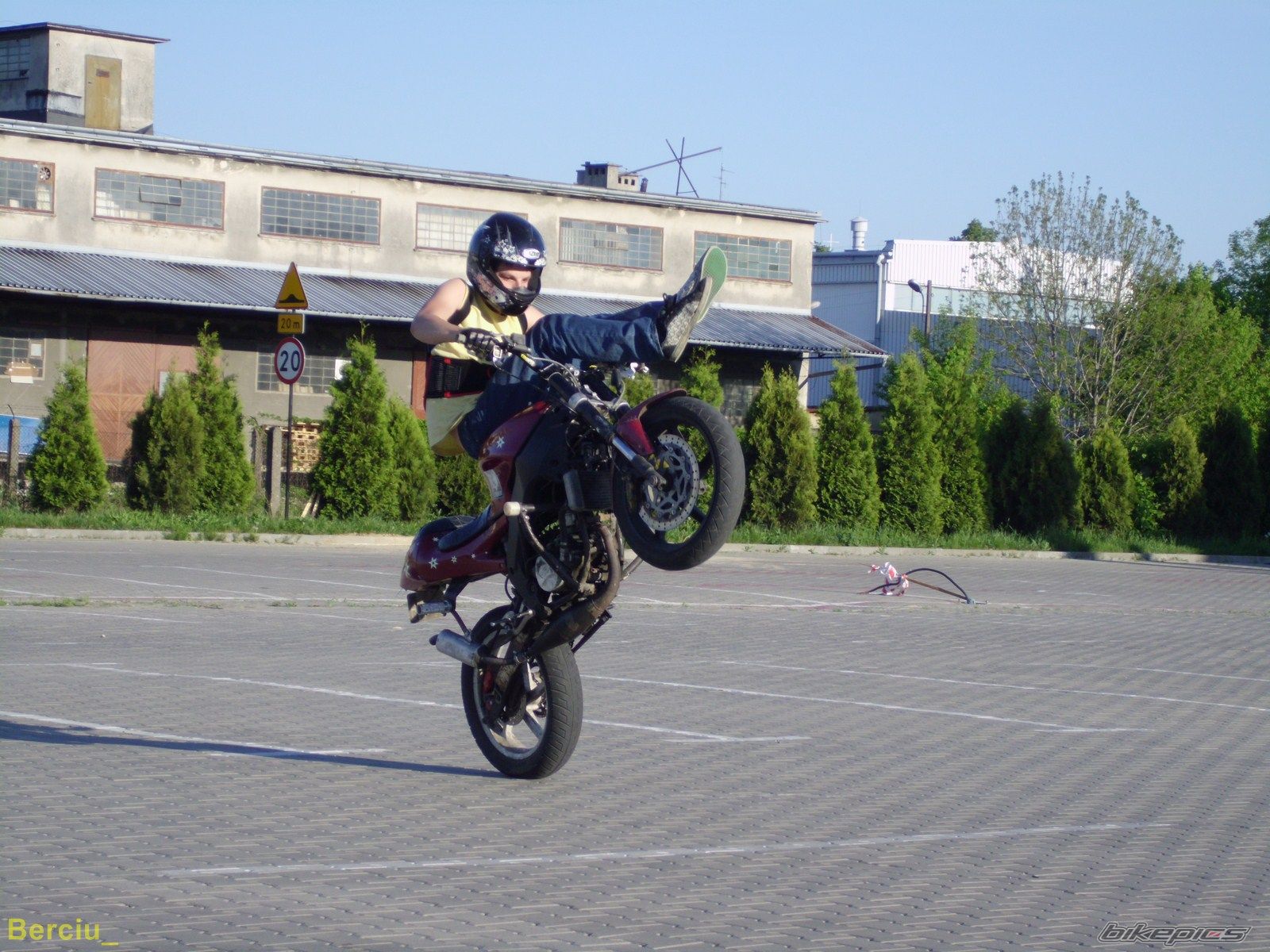Bike Photo 2398954