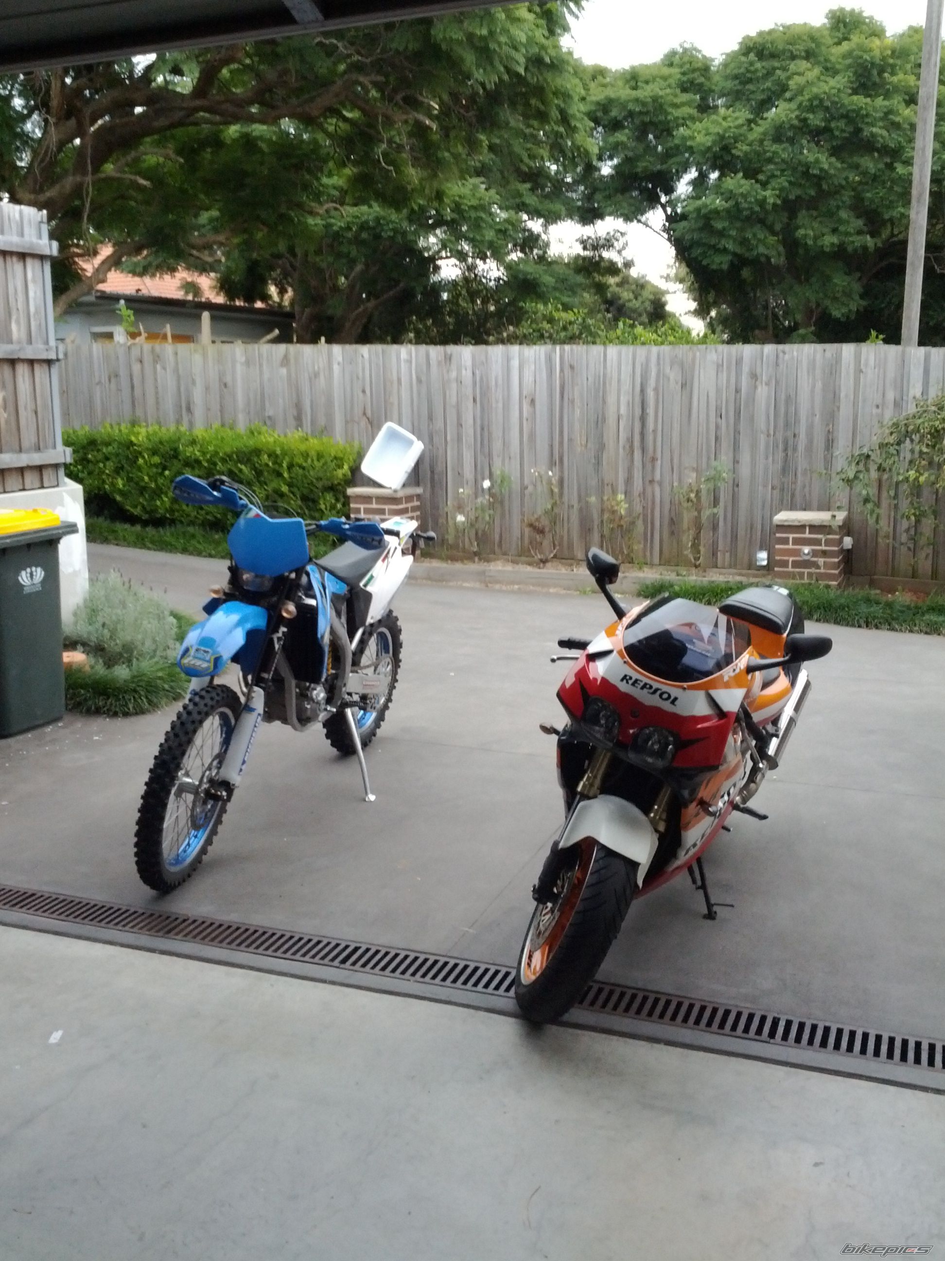 Photo 2399012
