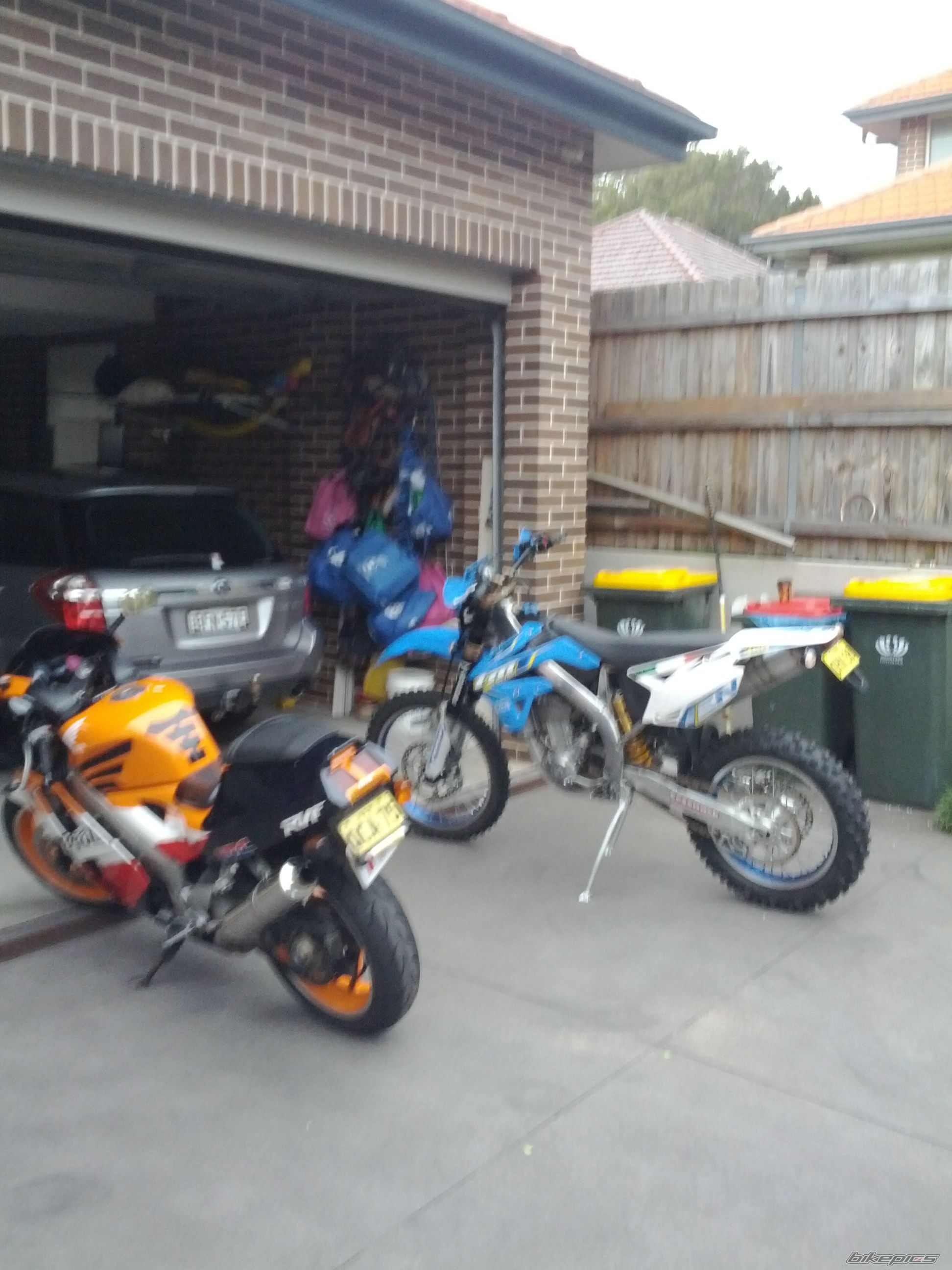 Photo 2399013