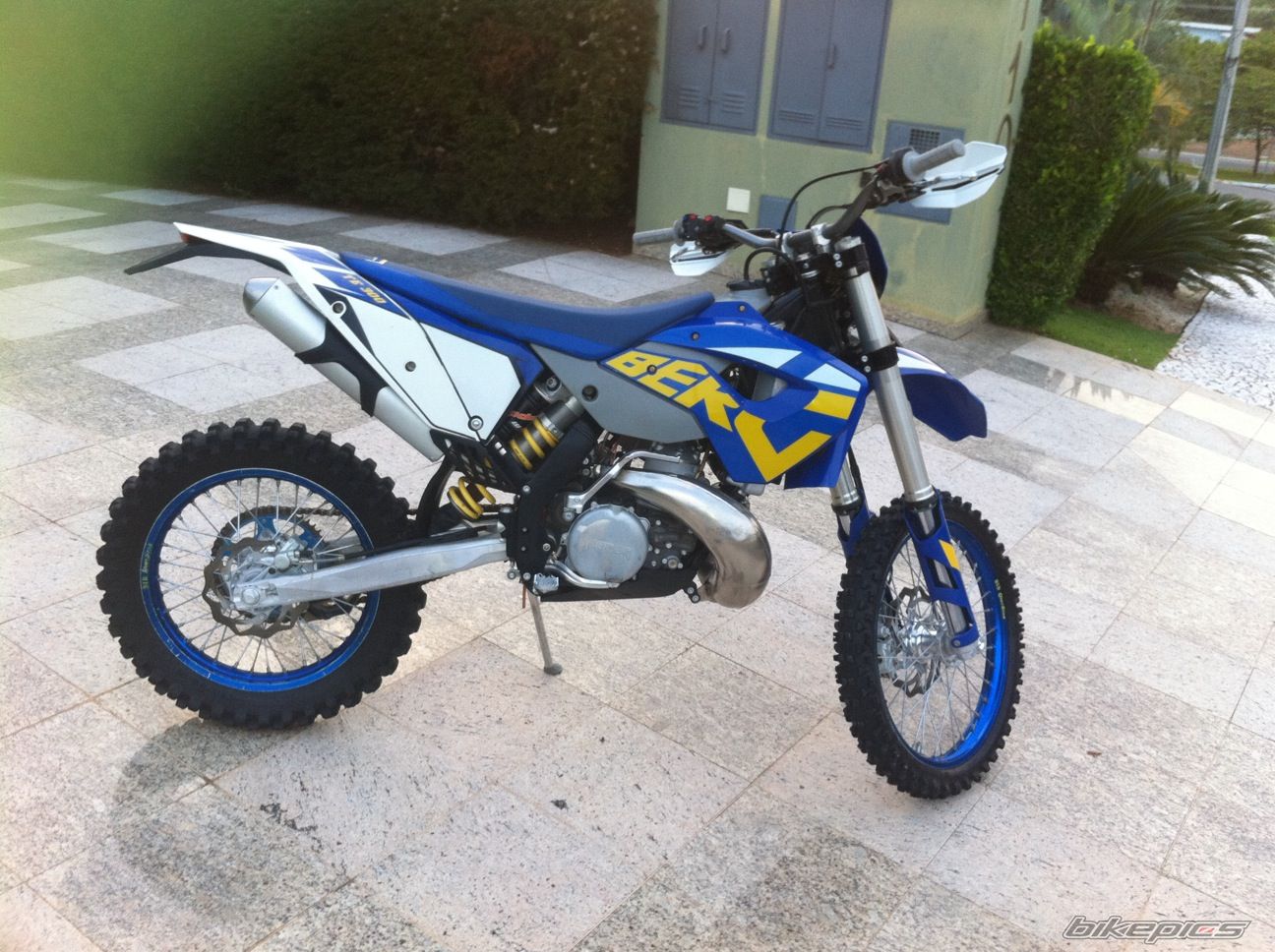 Bike Photo 2399081