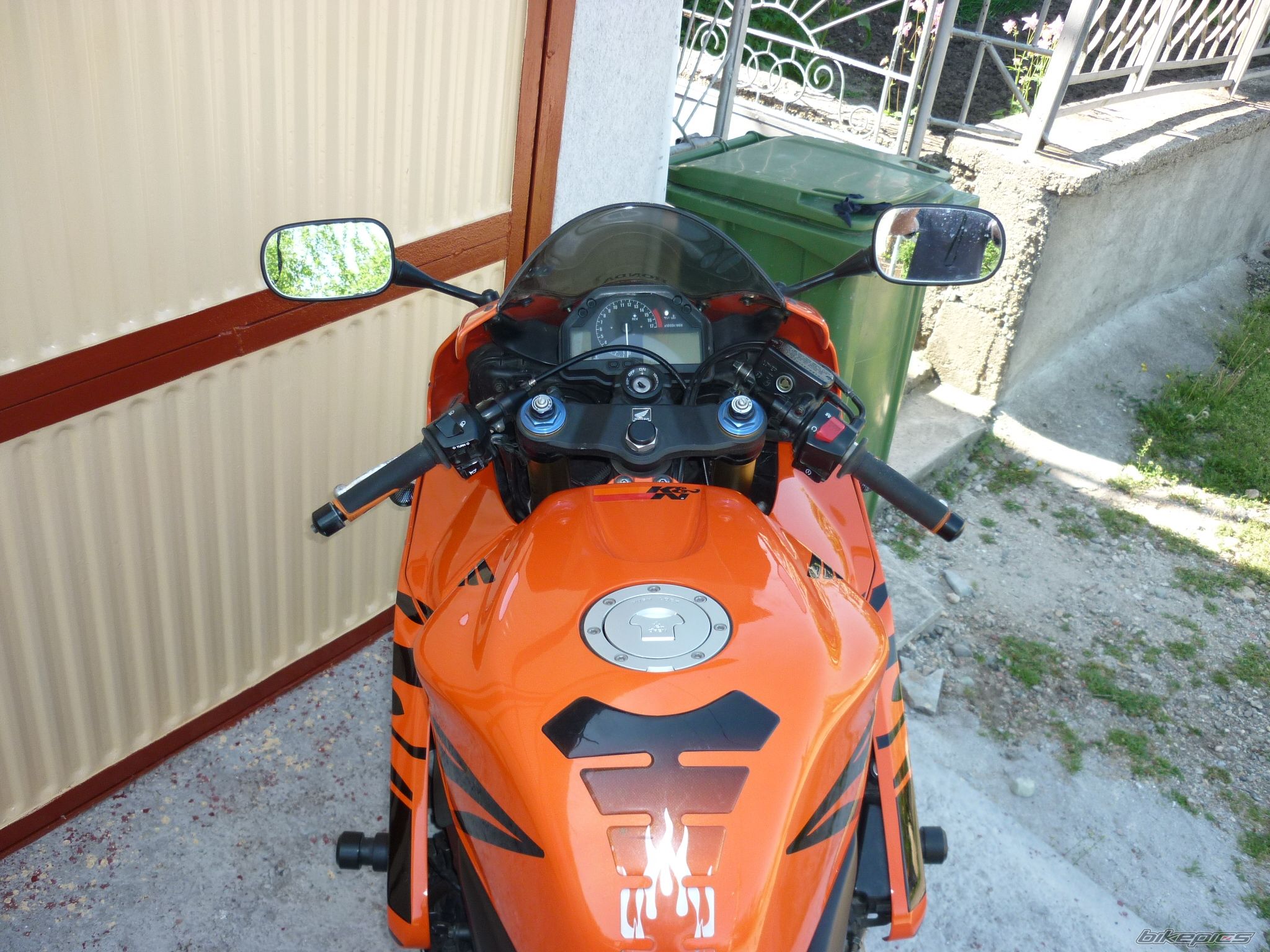 Bike Photo 2399105