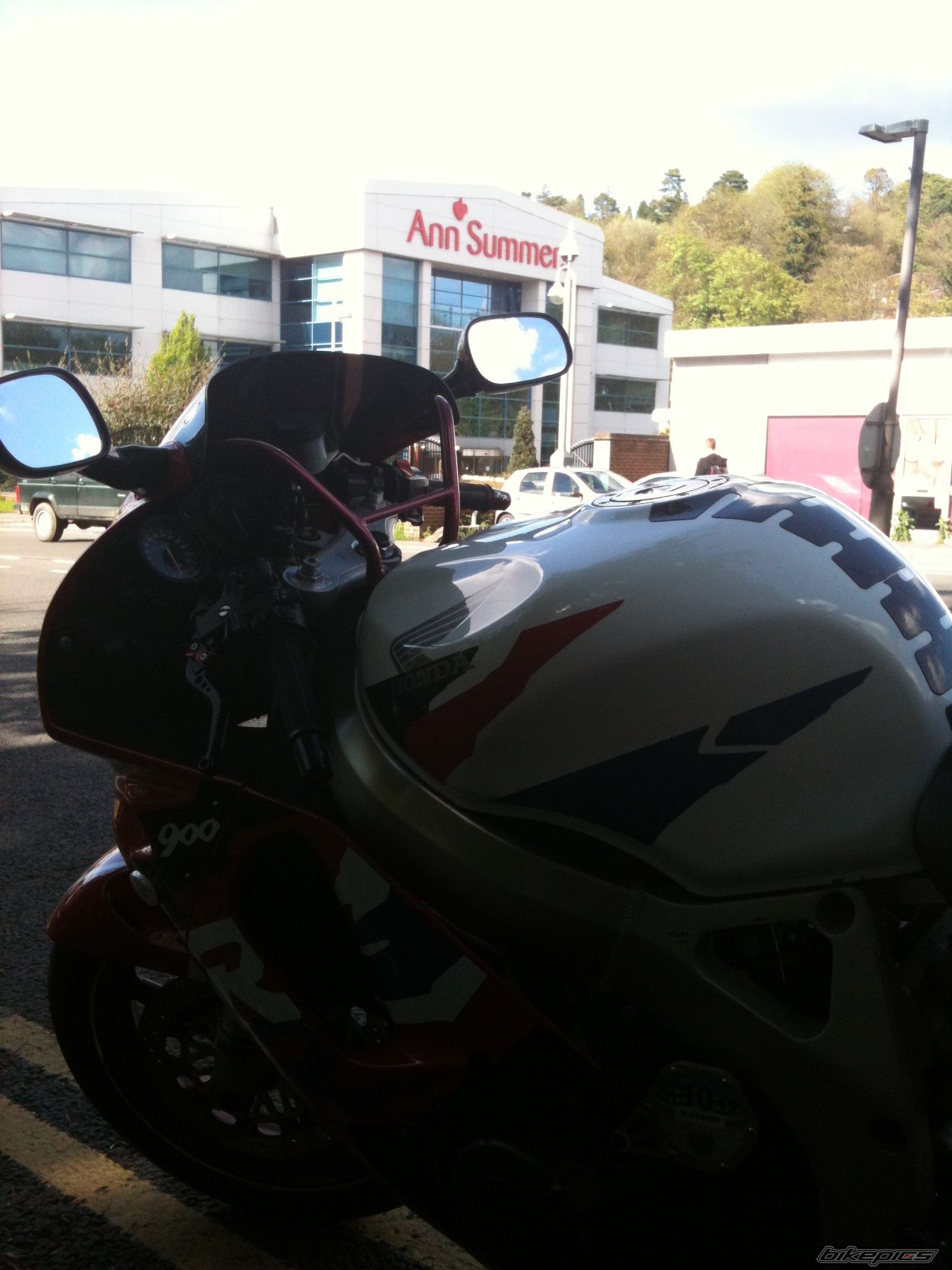 Photo 2399245