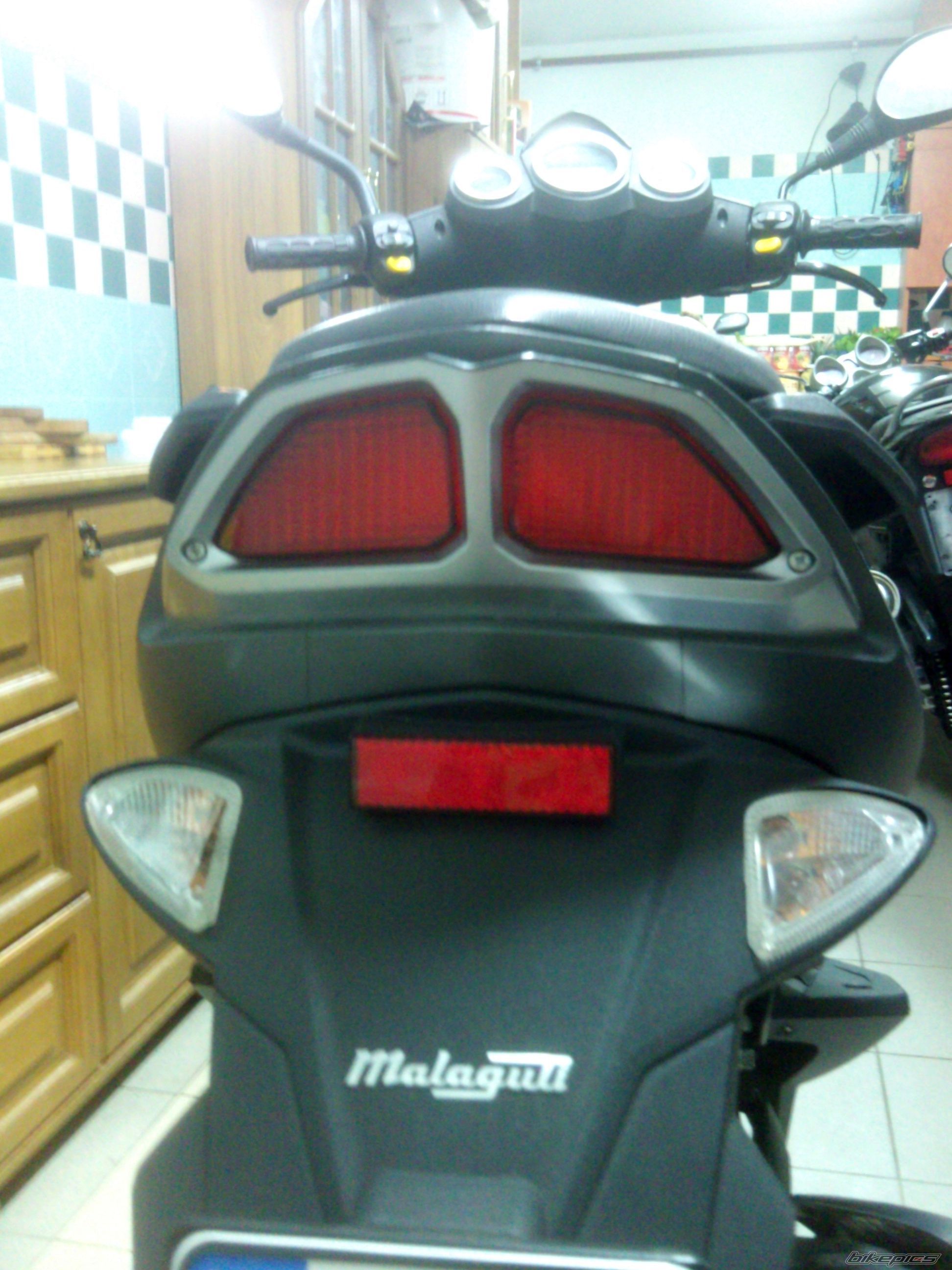 Photo 2399337