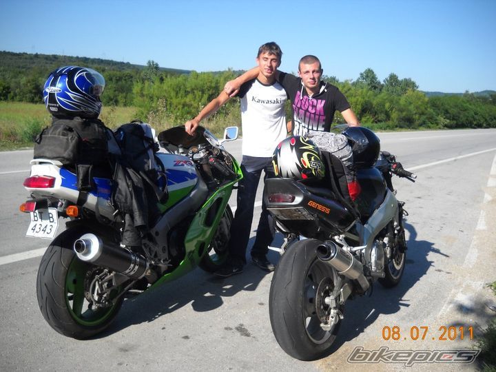 Photo 2399378