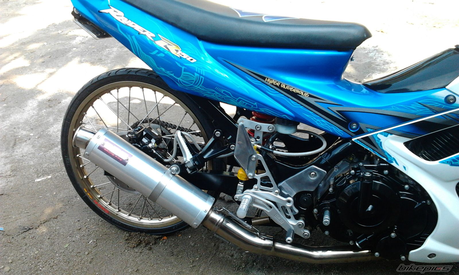 Photo 2399412