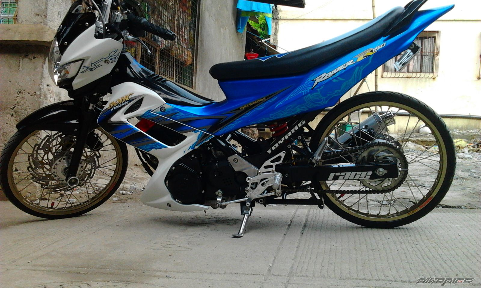 Photo 2399423